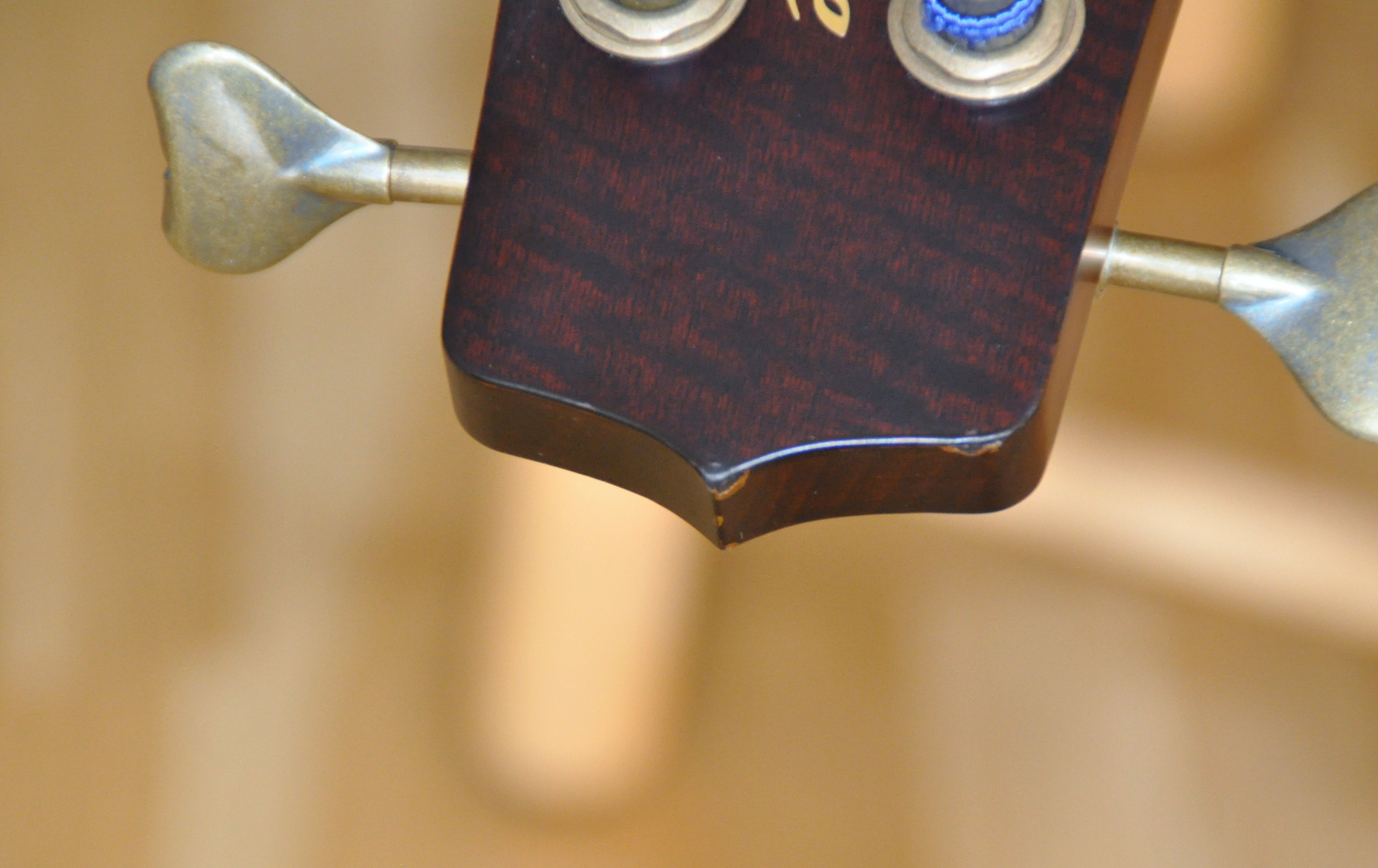 TB10 Takamine TB10 Audiofanzine