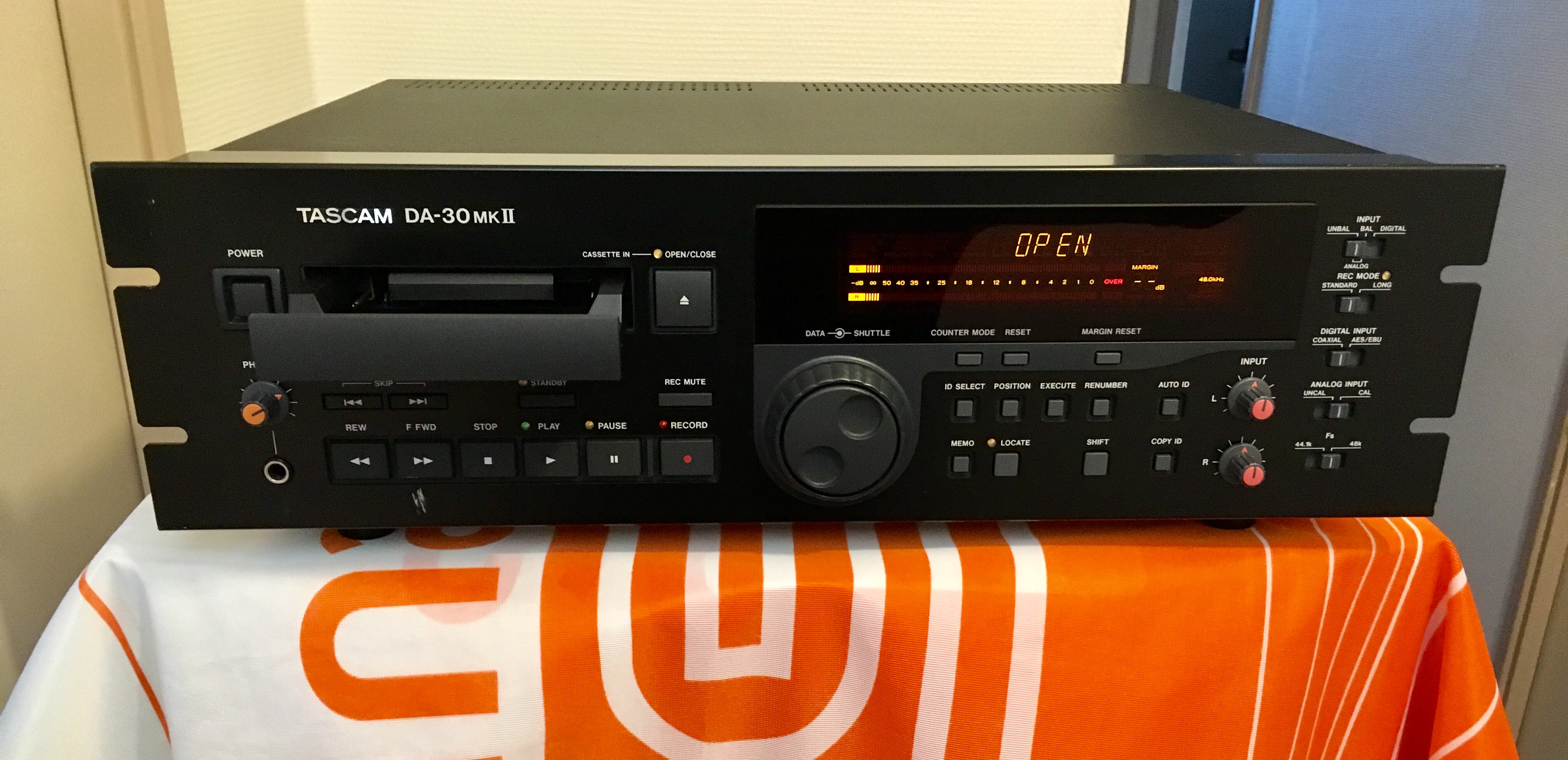 DA30 MKII Tascam DA30 MKII Audiofanzine