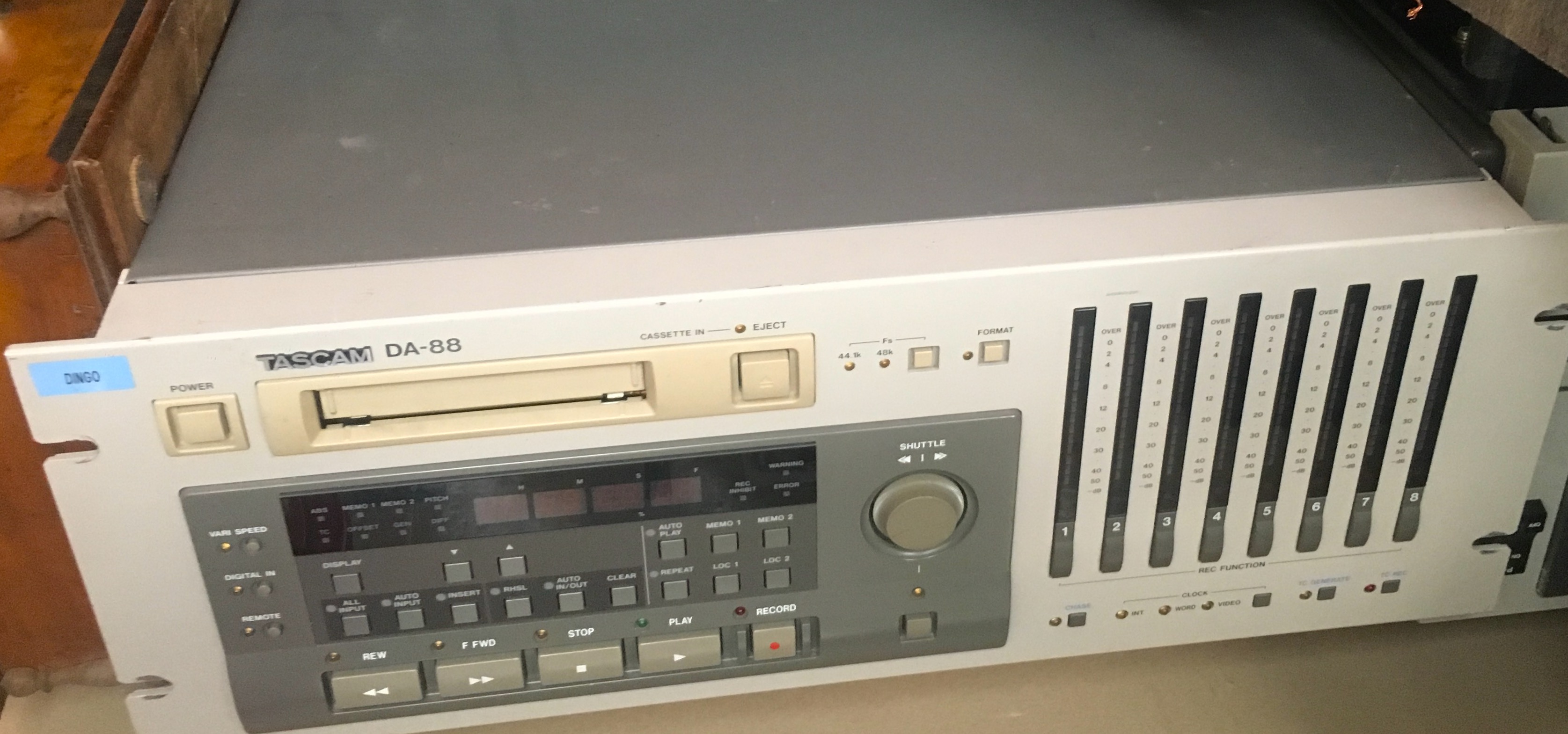 tascam-da-88-3100506.jpg