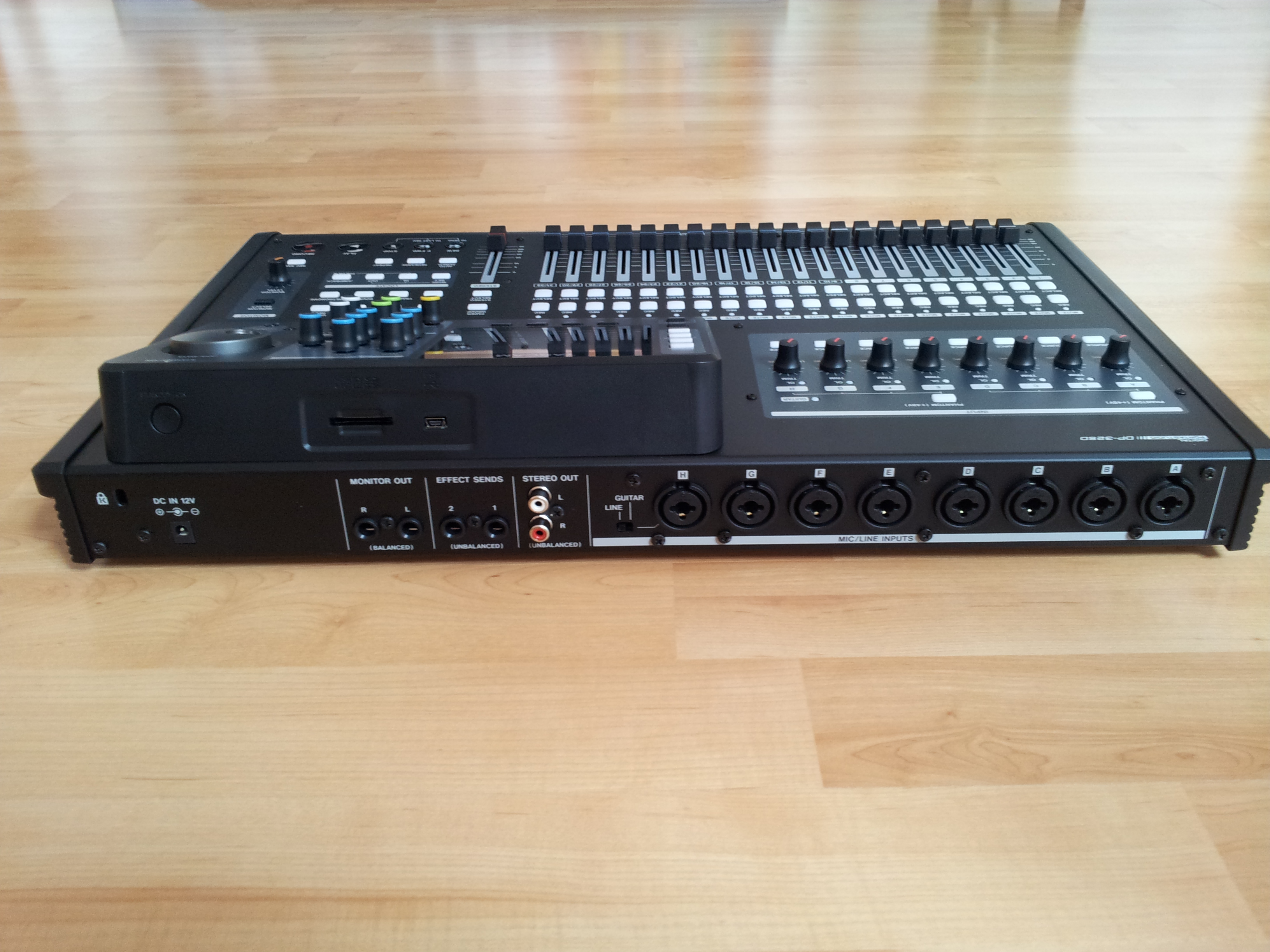 Photo Tascam DP32SD 20170719 140208 (1843429) Audiofanzine