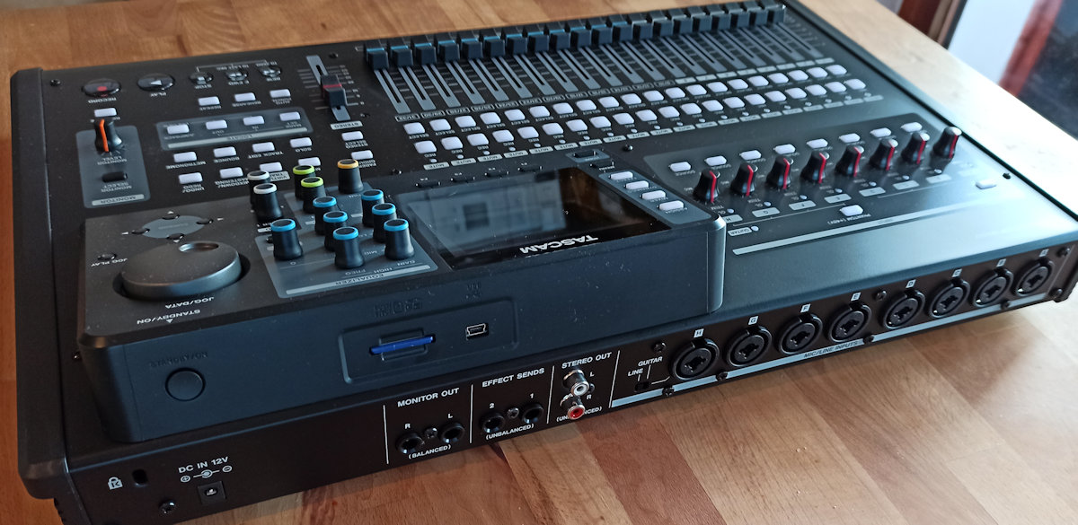 DP32SD Tascam DP32SD Audiofanzine