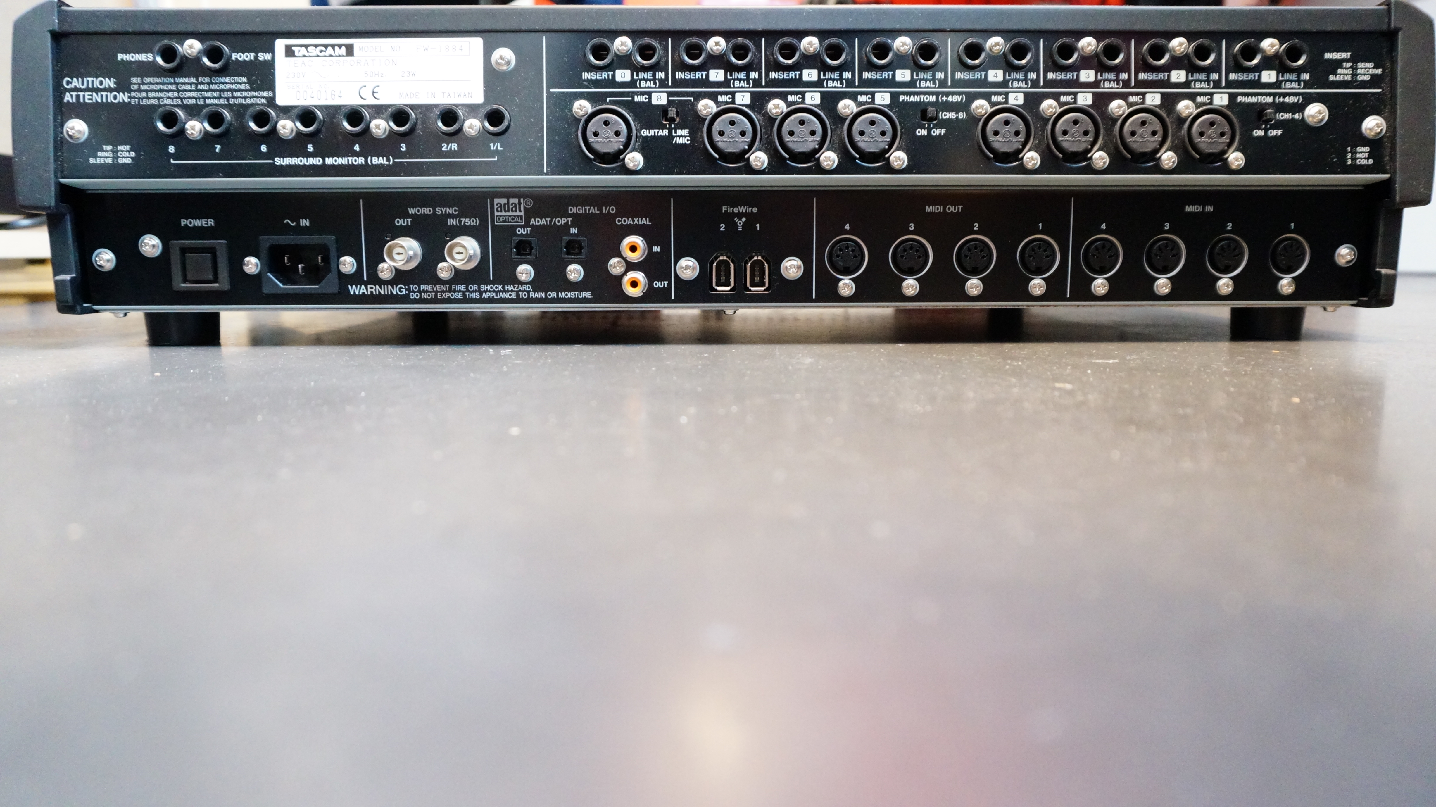 Tascam FW1884 image (1155056) Audiofanzine