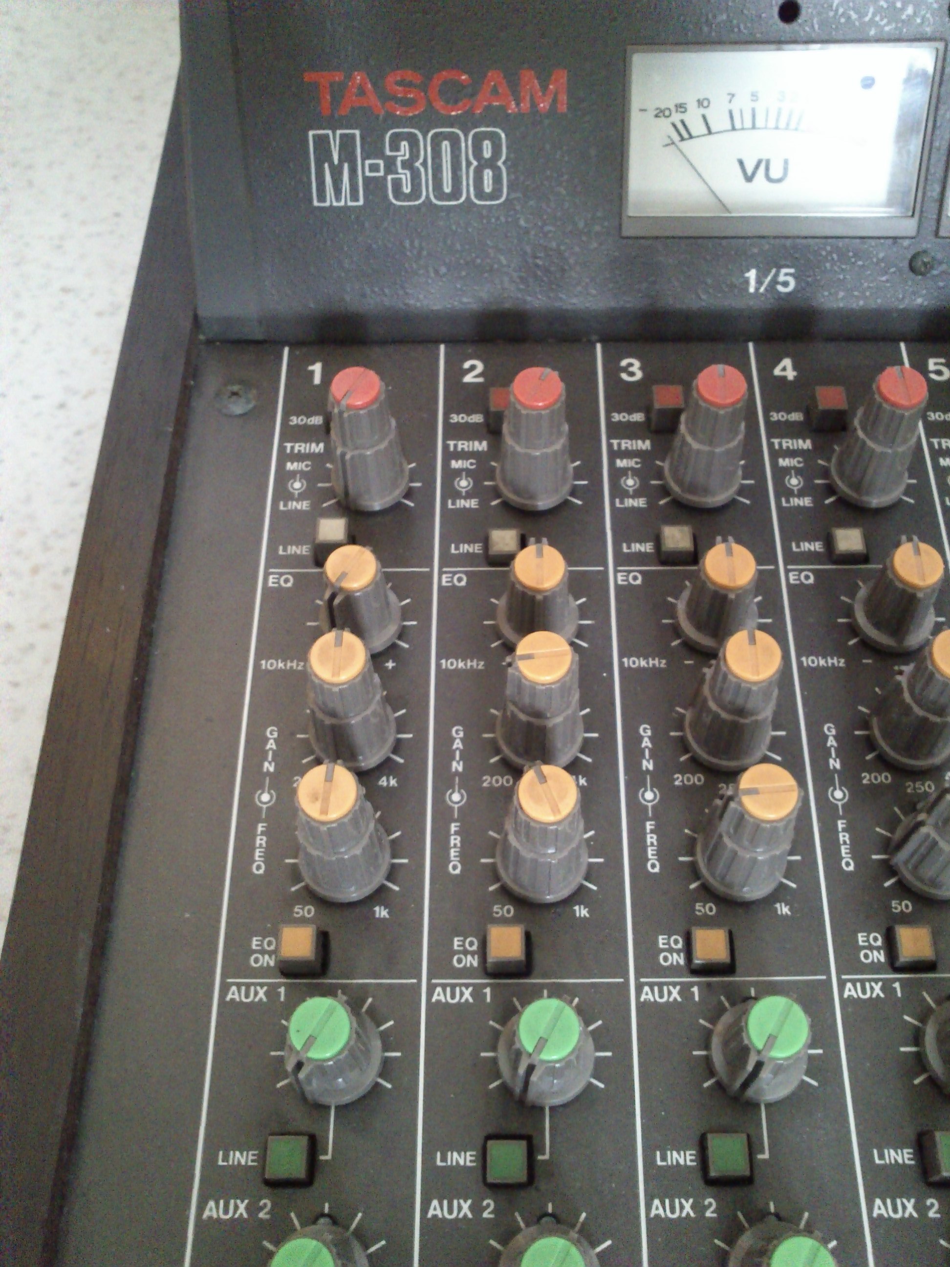 Photo Tascam M308 Tascam tascam m308 (1130786) Audiofanzine