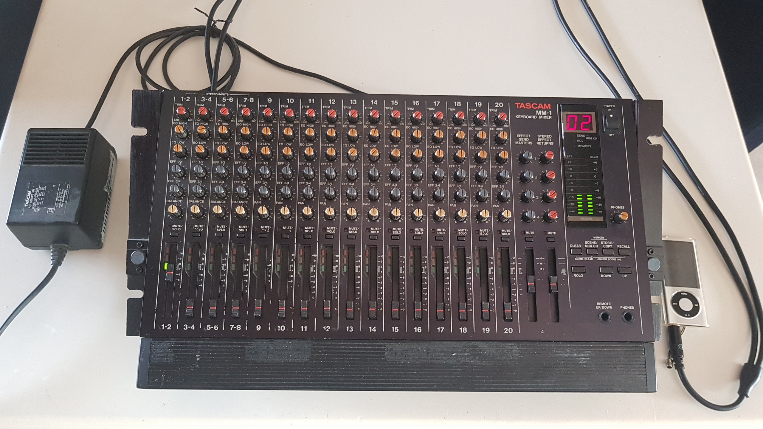 TASCAM タスカム アナログミキサー MM-1 20CH入力 - レコーディング/PA機器