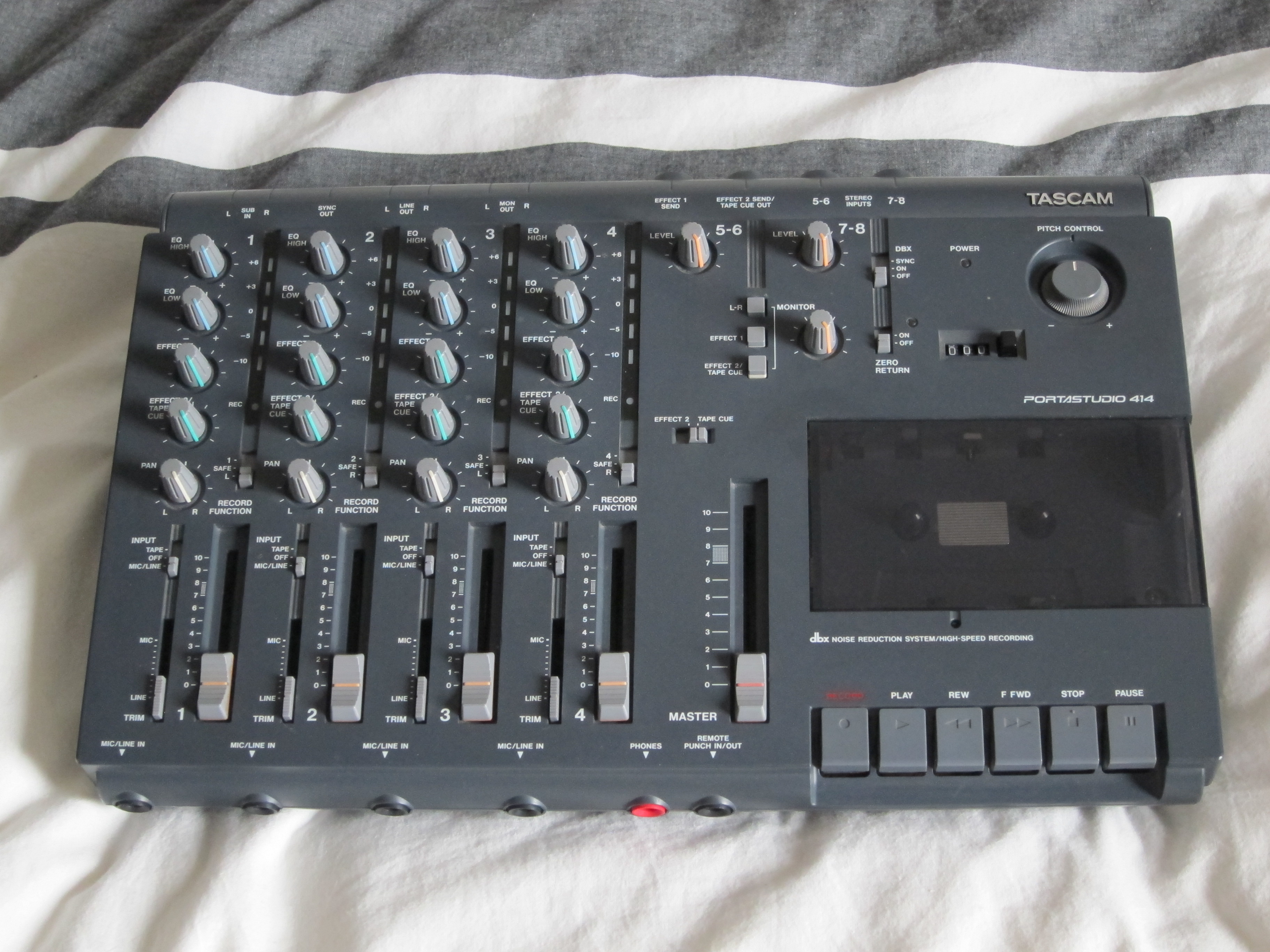 Tascam Portastudio 414 MkII image (#976046) - Audiofanzine