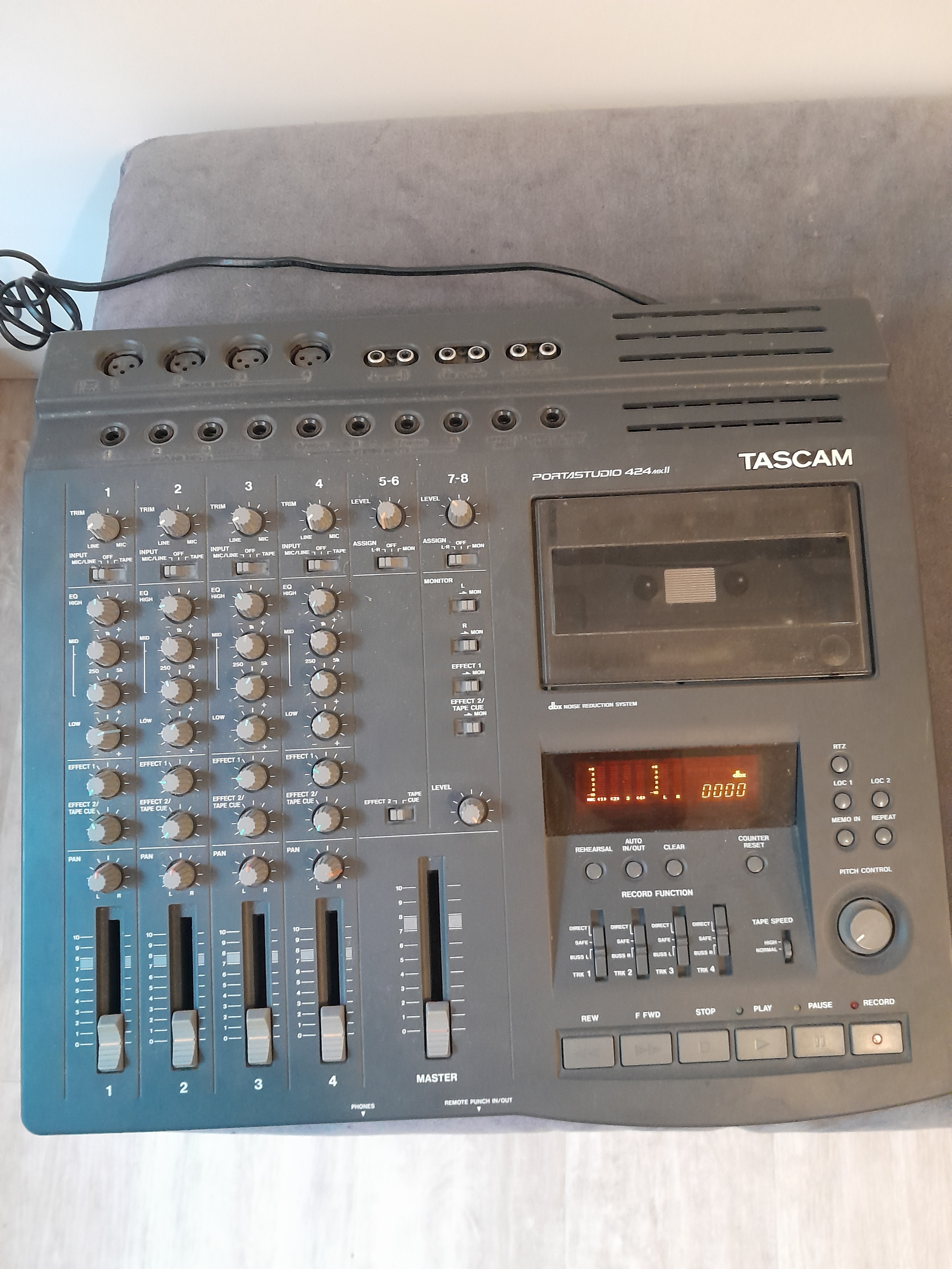 Portastudio 424 MkII - Tascam Portastudio 424 MkII Portastudio 424 MkII - Tascam Portastudio 424 MkII