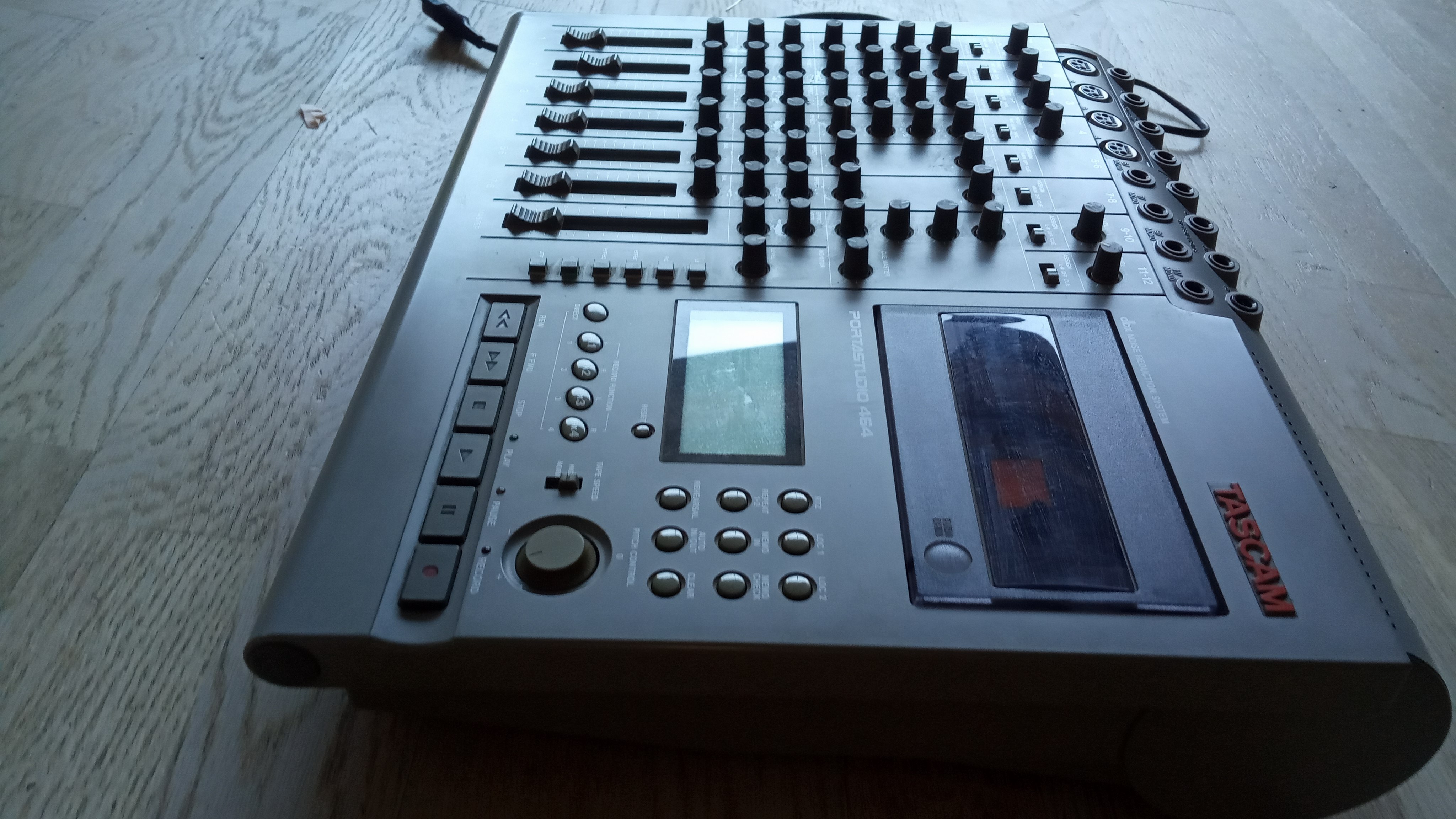 Table de mixage, enregistreur, TASCAM MODEL 12 - Musique Alter