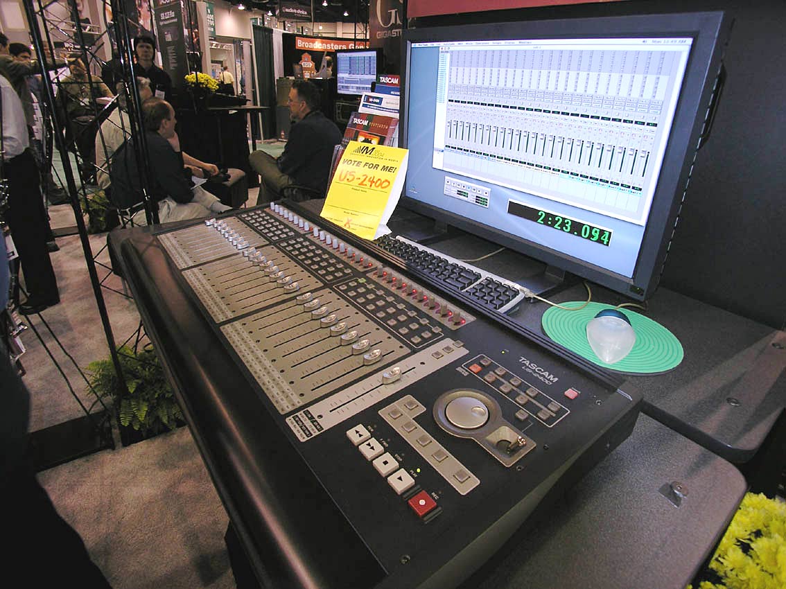 Photo Tascam US2400 Tascam US2400 (76186) (343663) Audiofanzine