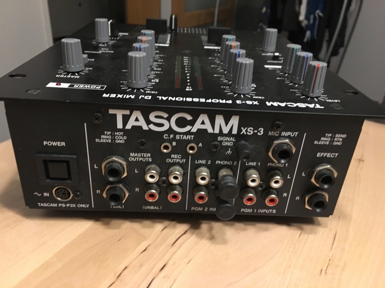 N1297/TASCAM XS-3 DJ ミキサー 動作未確認 - 楽器、器材