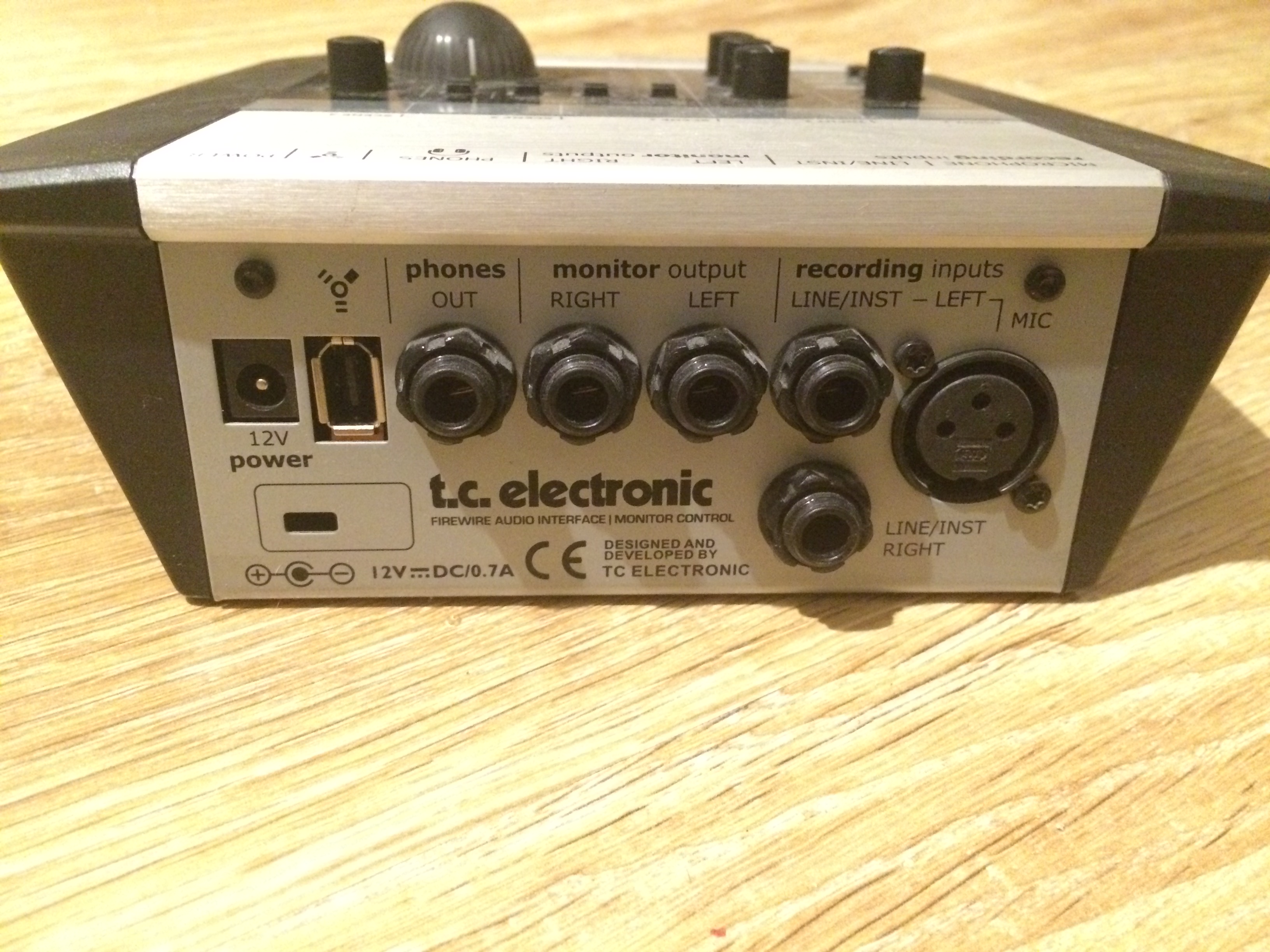 Electronic desktop konnekt 6