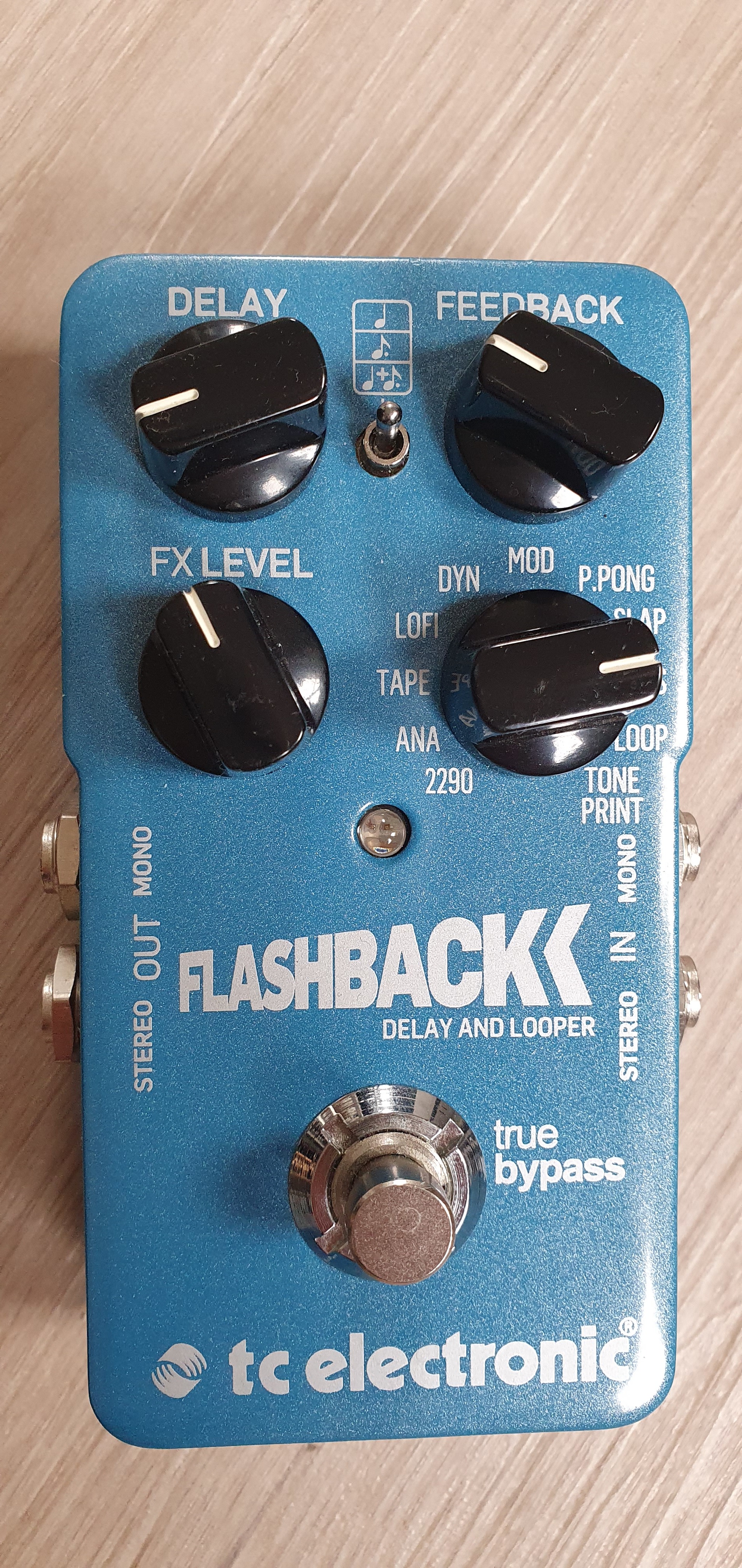 Flashback delay tc electronic flashback delay audiofanzine