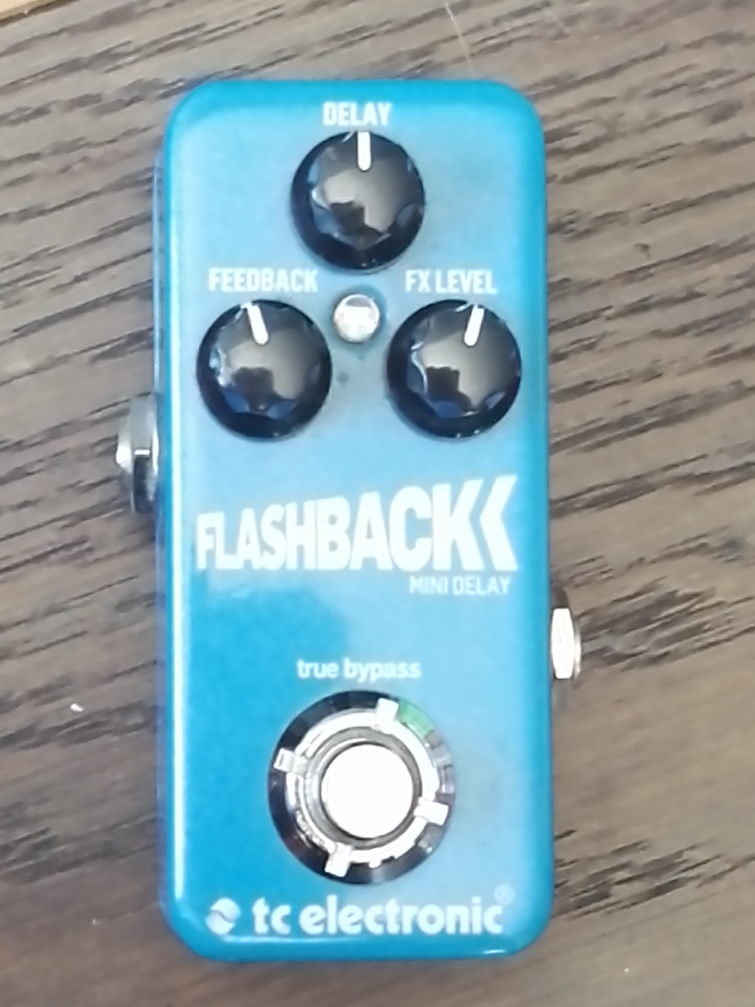 Vends delay flashback mini v 1 nord pas de calais audiofanzine