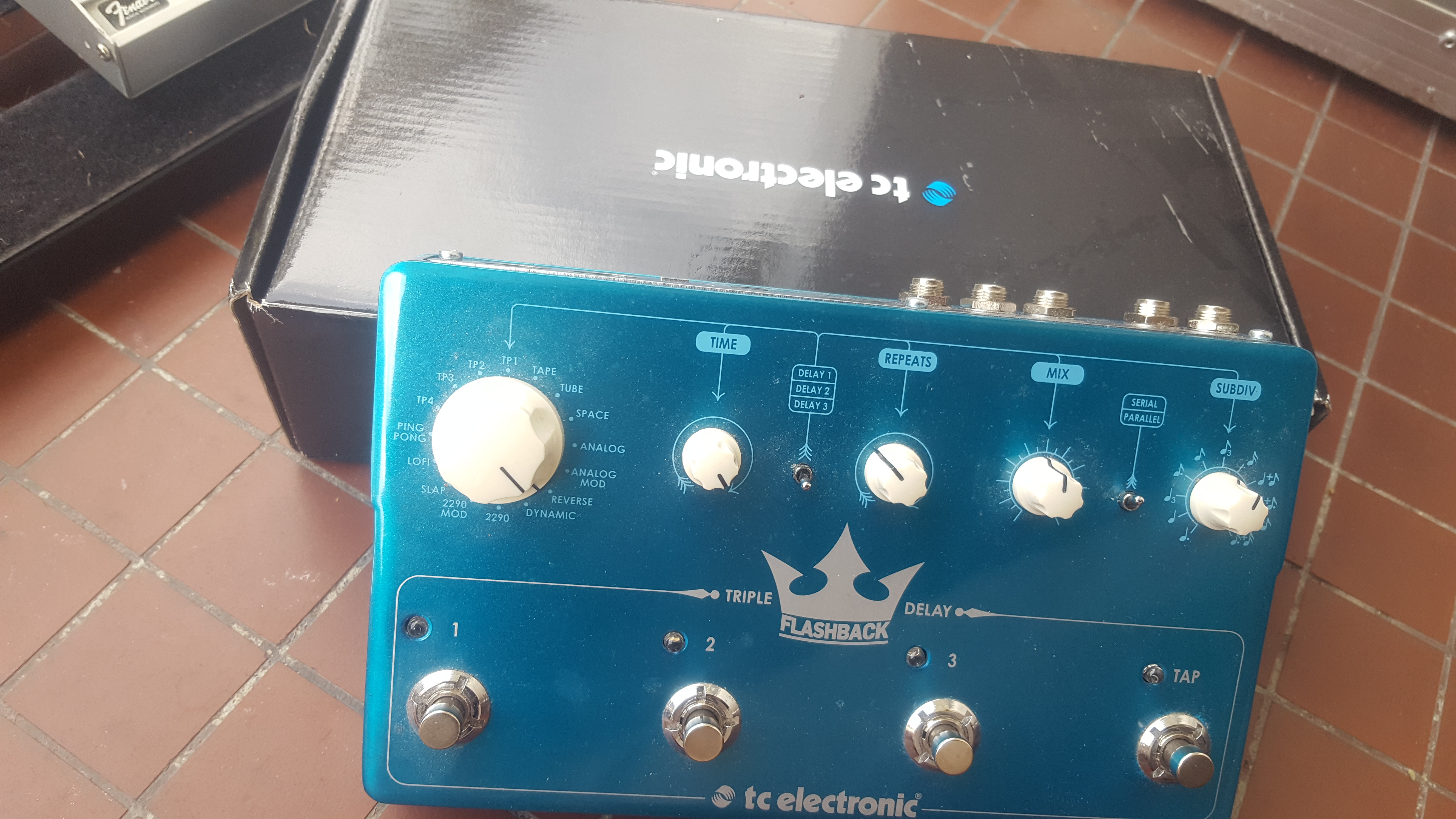 Tc electronic flashback triple delay image 1599790 audiofanzine
