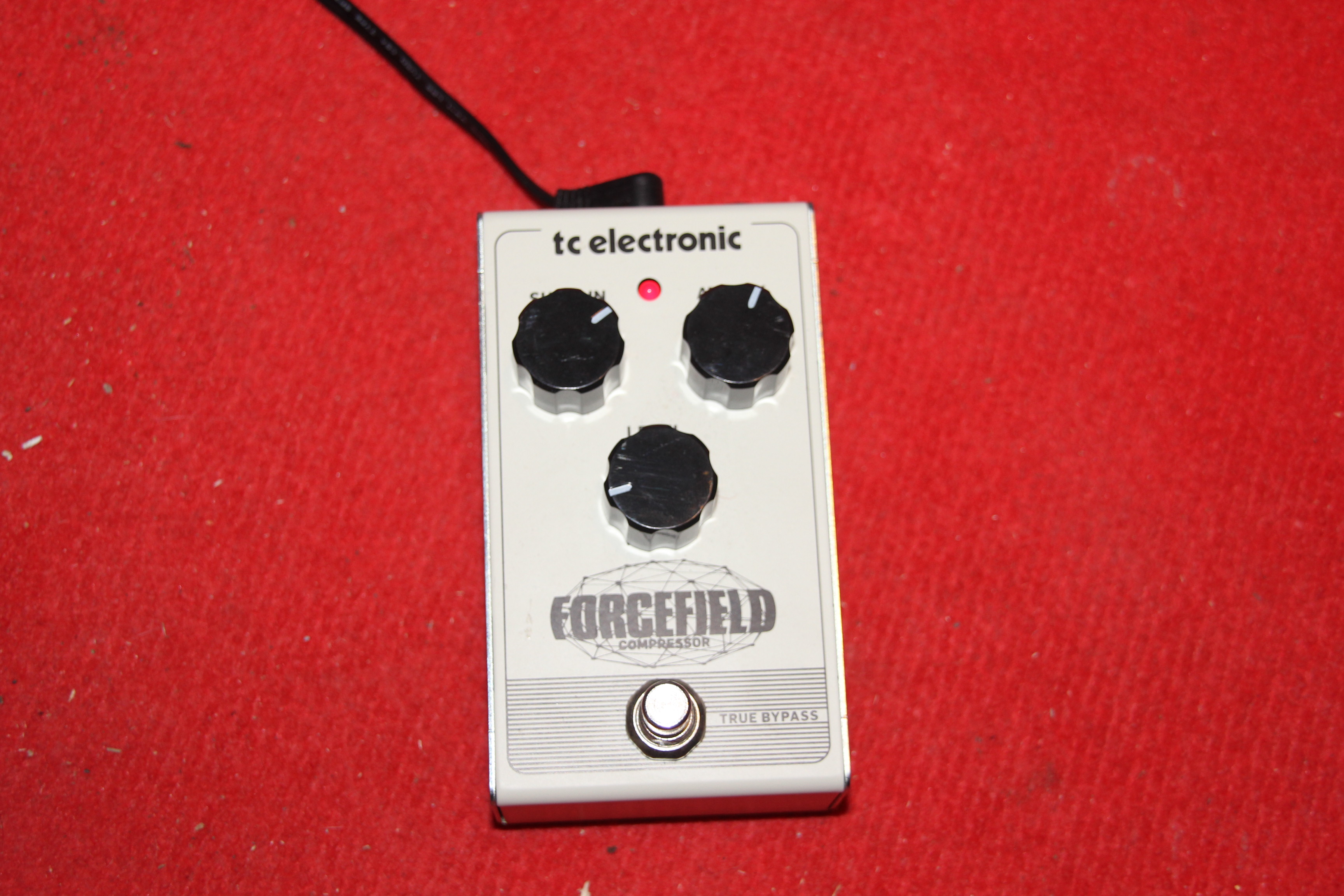 Forcefield Compressor - TC Electronic Forcefield Compressor - Audiofanzine