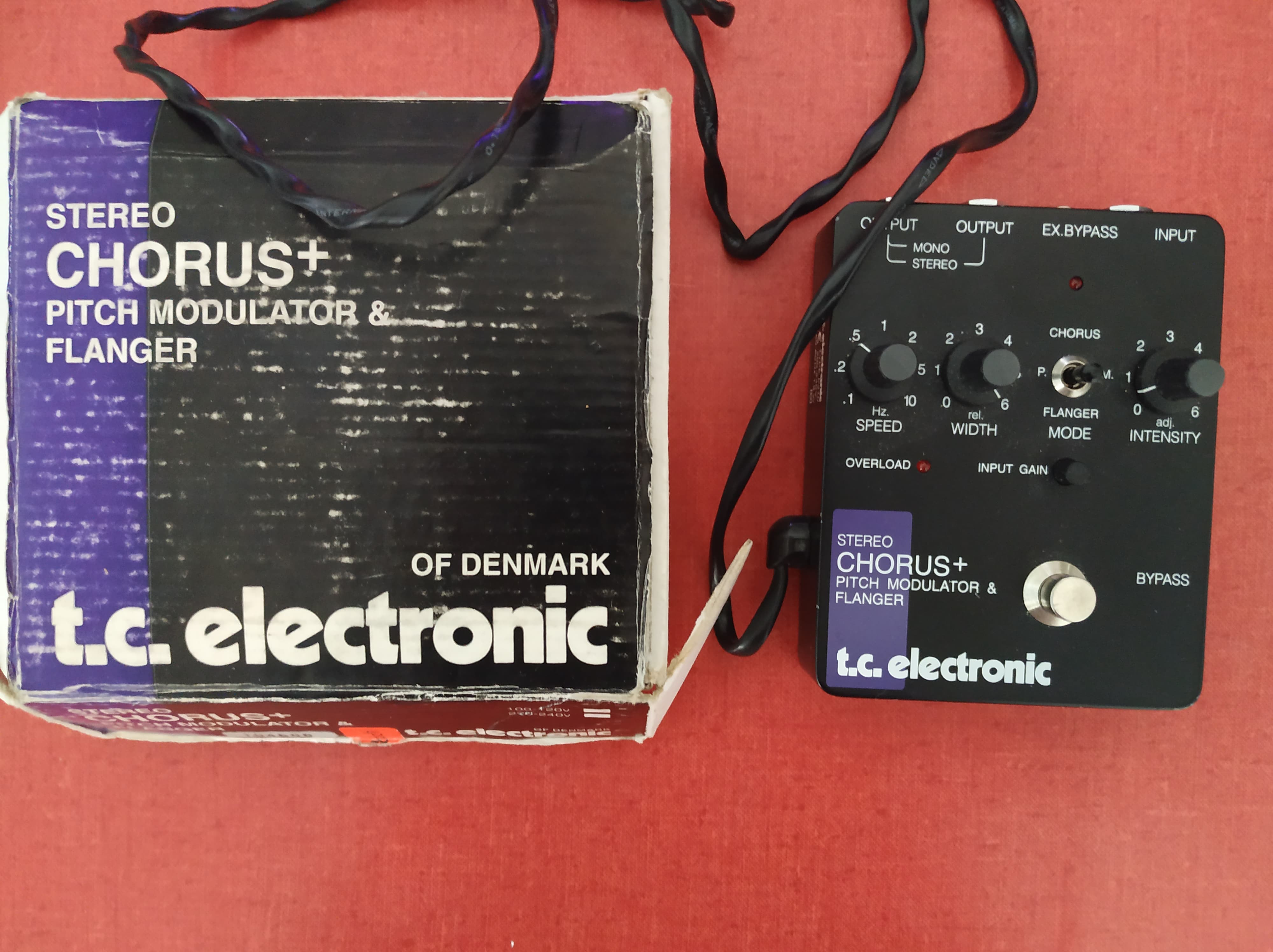 TC Electronic FOPC Monde /à p/édale Flanger Chorus st/ér/éo Standard