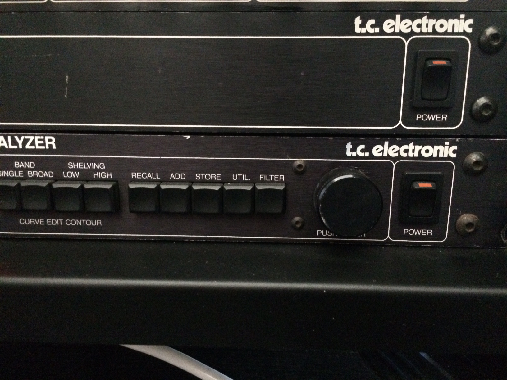 TC 1128 TC Electronic TC 1128 Audiofanzine