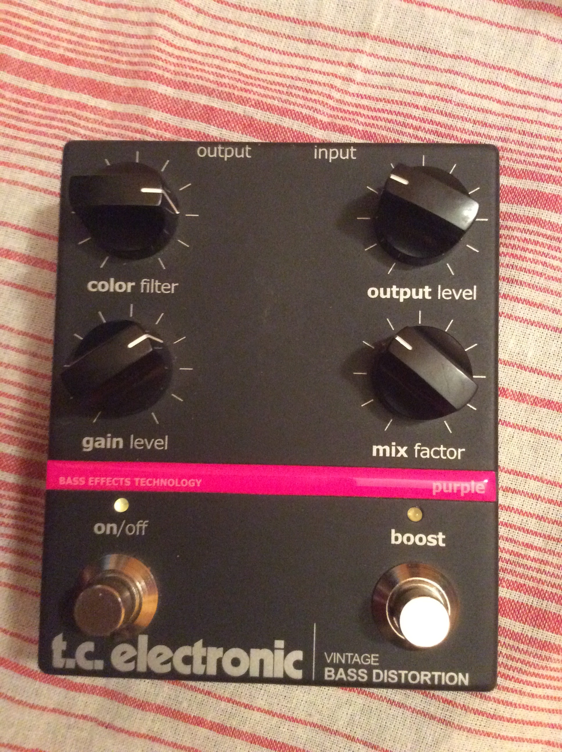 TC Electronic Vintage Bass Distortion image (1449533) Audiofanzine