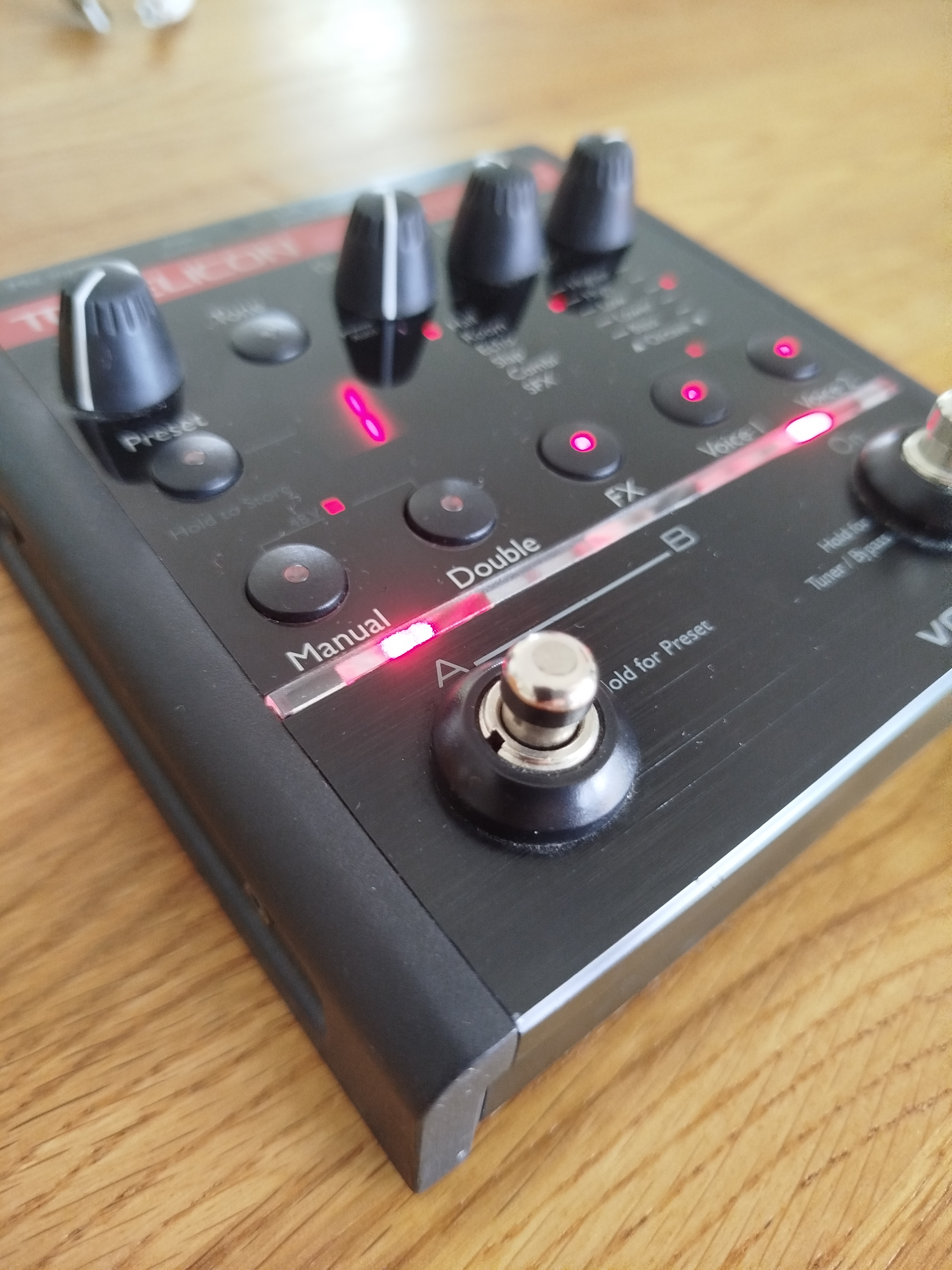 TC Electronic | Product | VOICETONE HARMONY-G XT