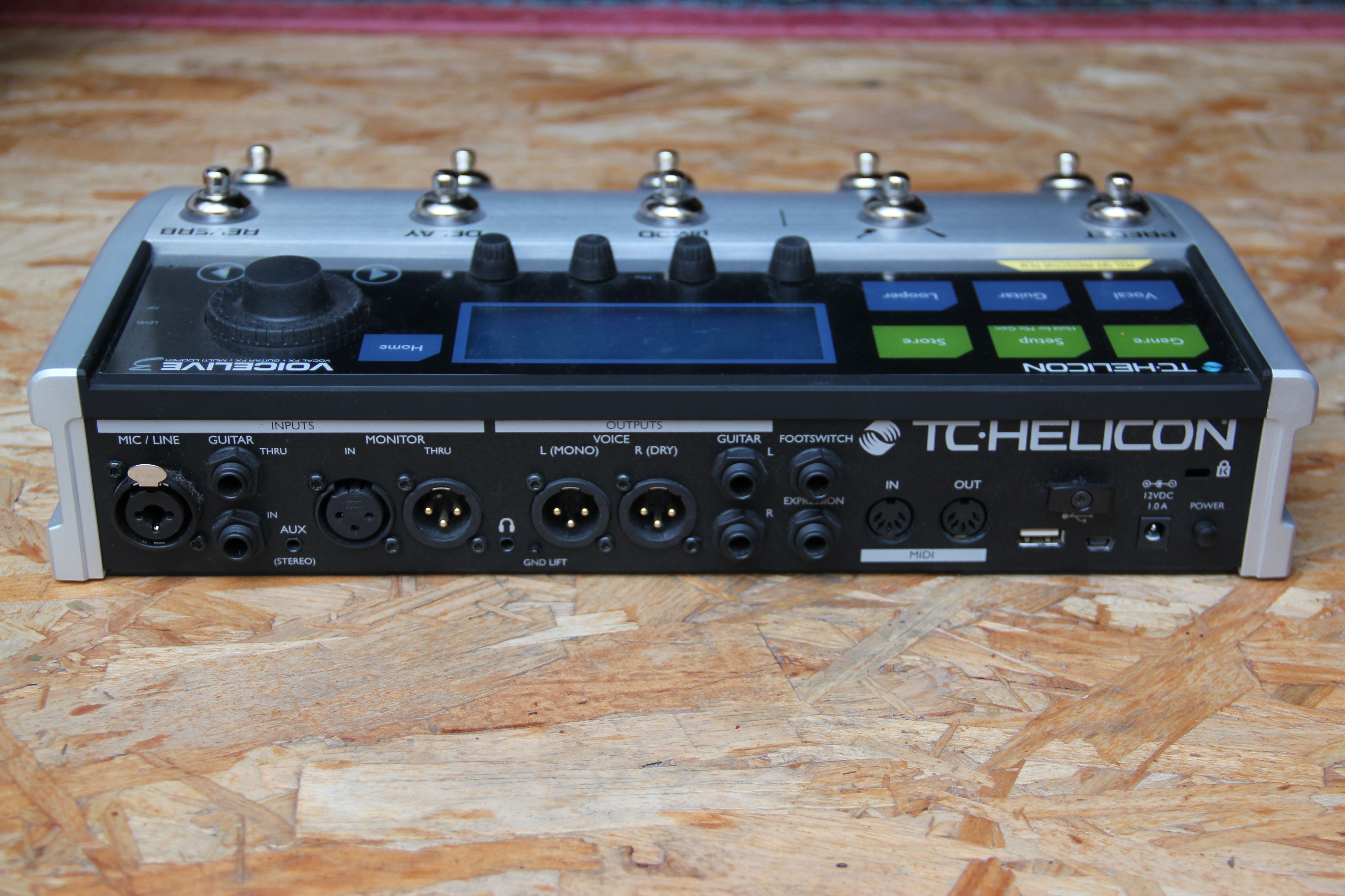 Tc helicon voicelive play