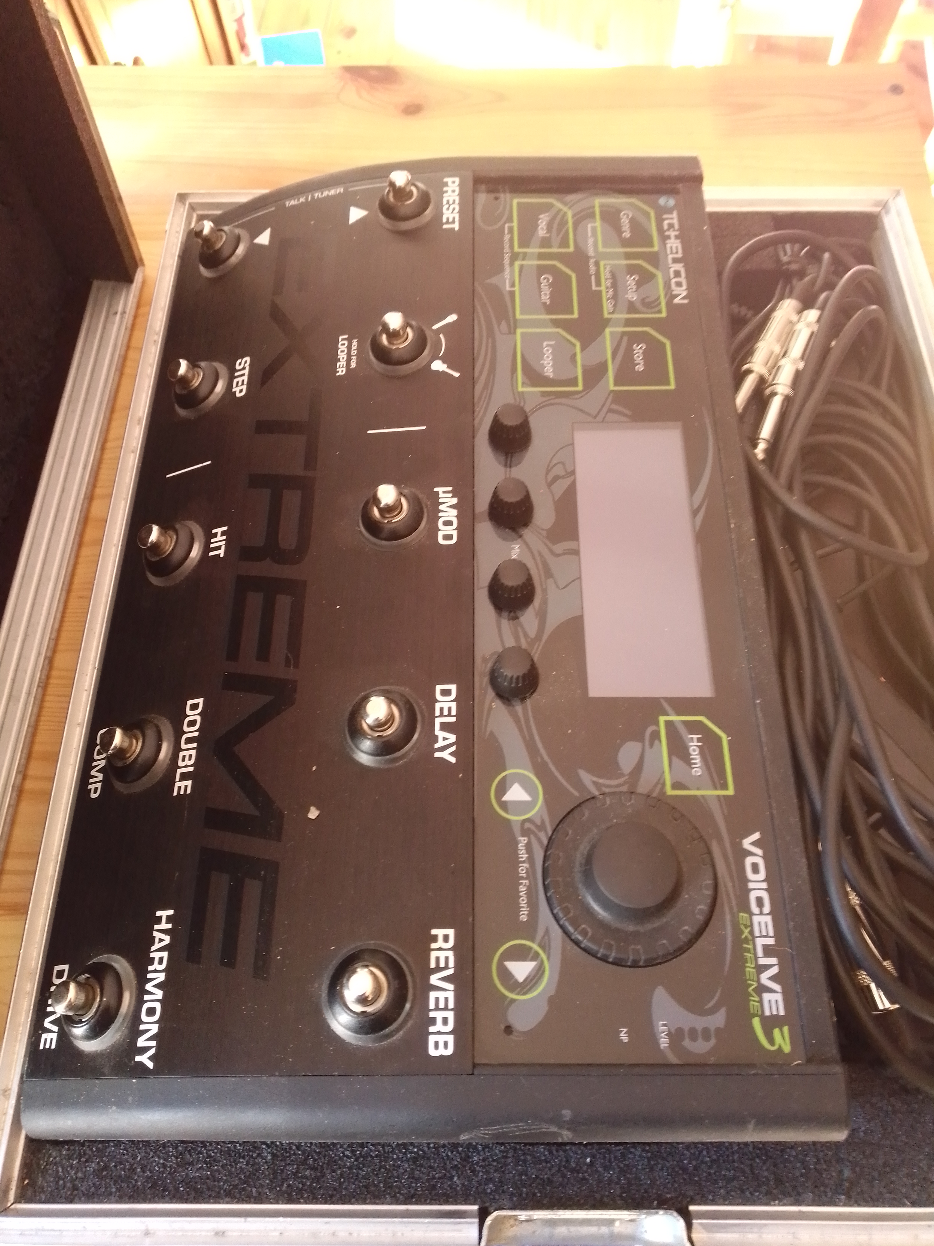 Voicelive 3 Extreme Tc Helicon Voicelive 3 Extreme Audiofanzine