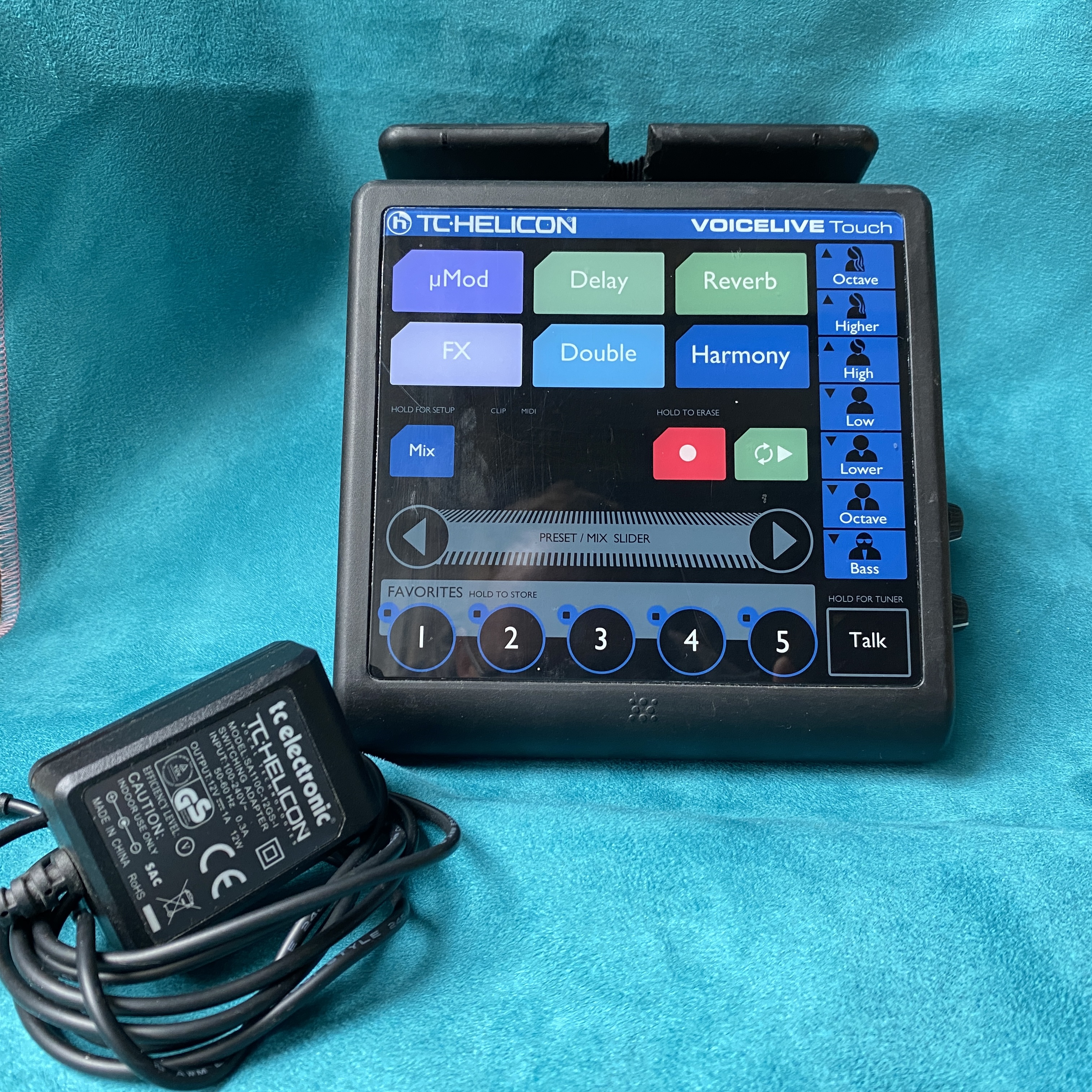 VoiceLive Touch - TC-Helicon VoiceLive Touch - Audiofanzine VoiceLive Touch - TC-Helicon VoiceLive Touch - Audiofanzine