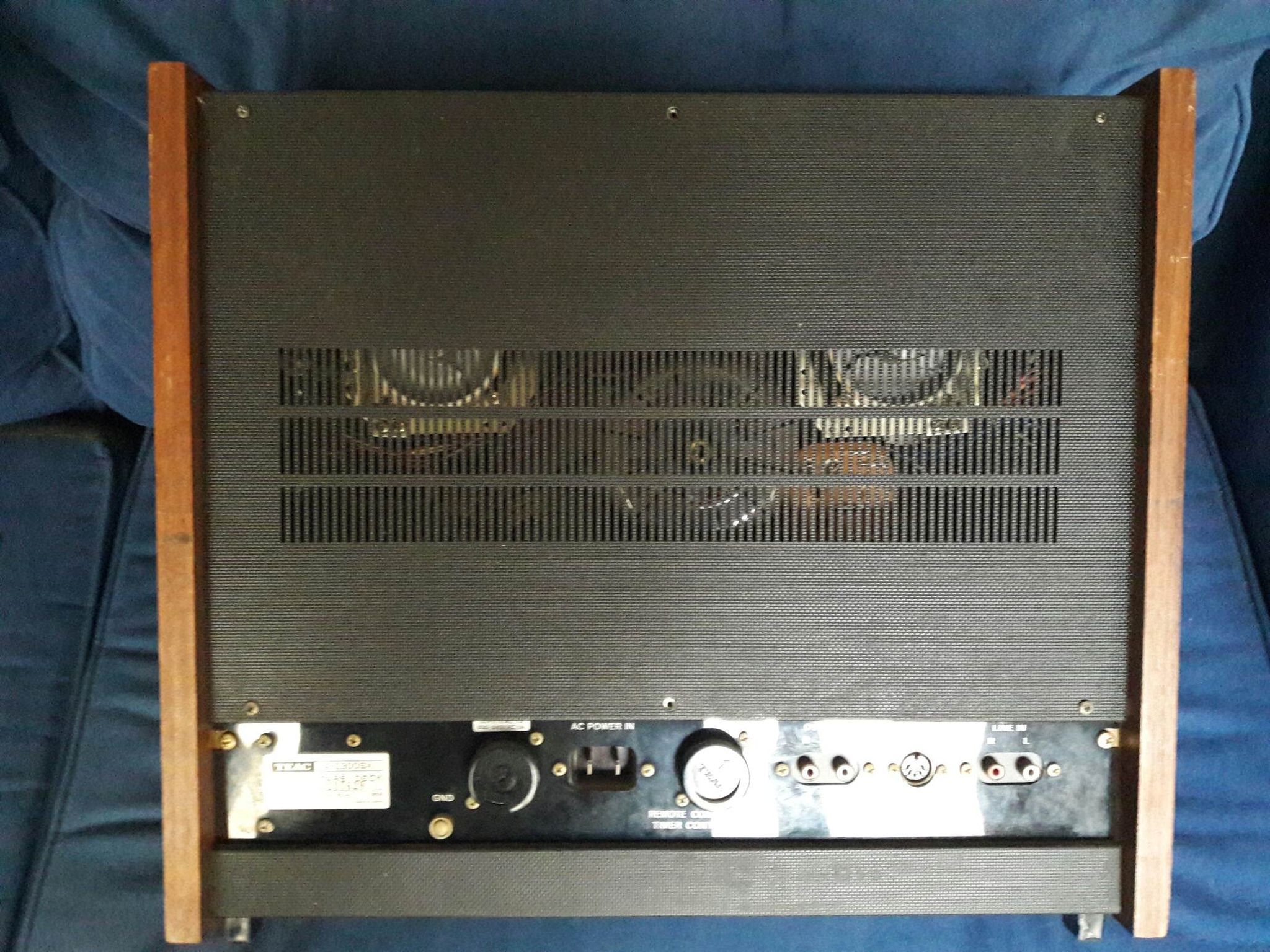 A 2300 SX Teac A 2300 SX Audiofanzine