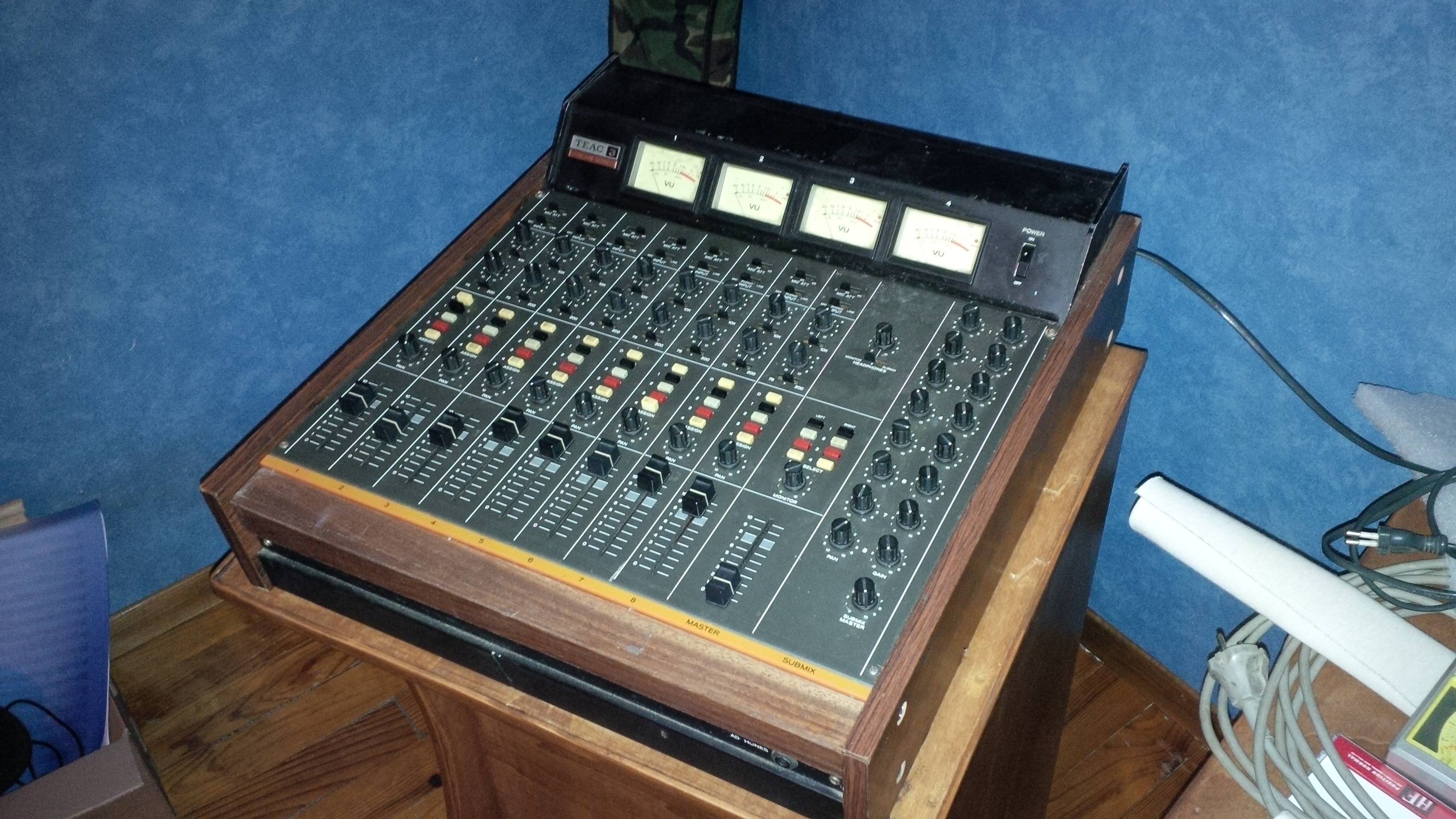 MODEL 3 Teac Model 3 Audiofanzine