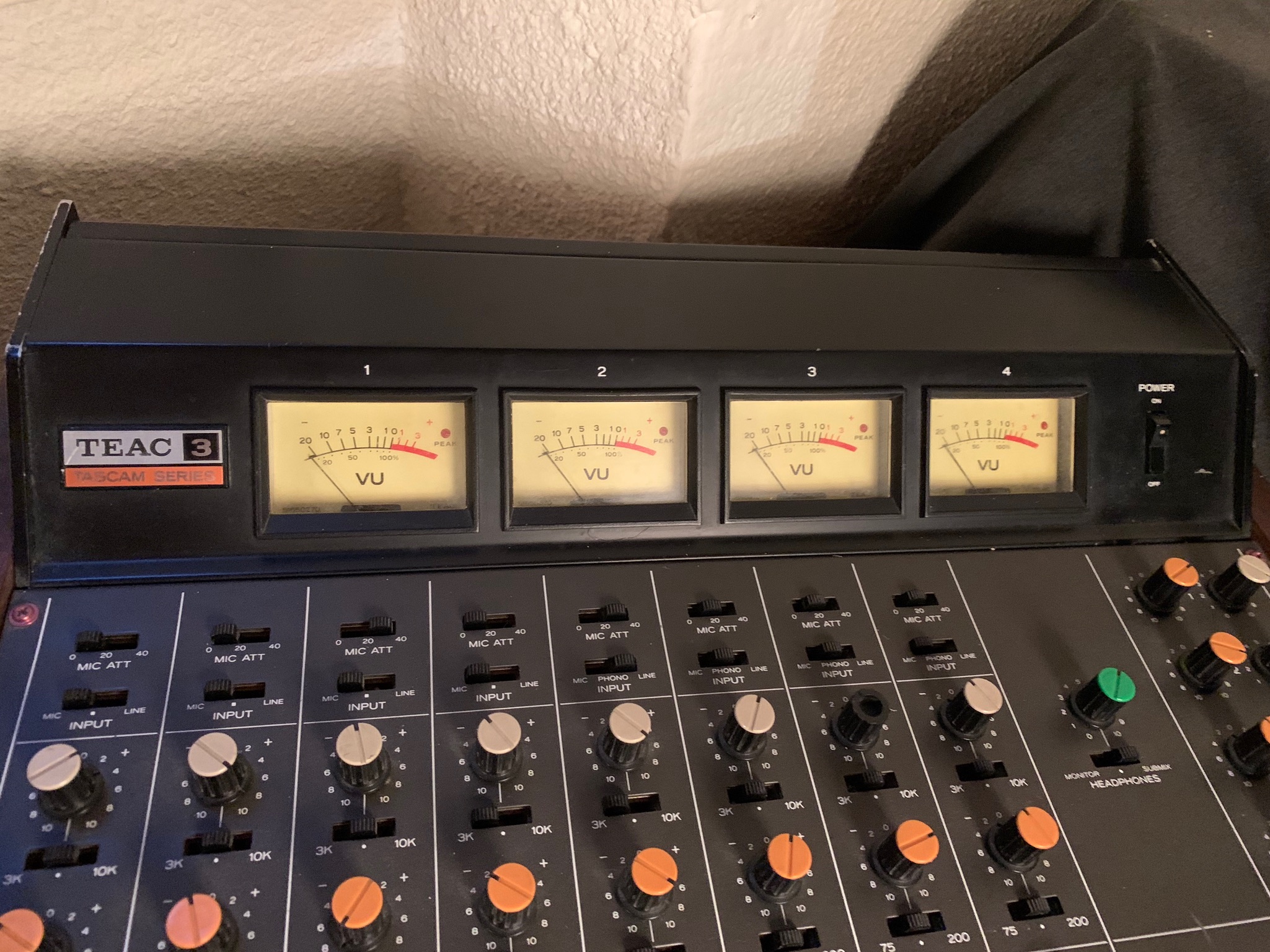 Model 3 Teac Model 3 Audiofanzine