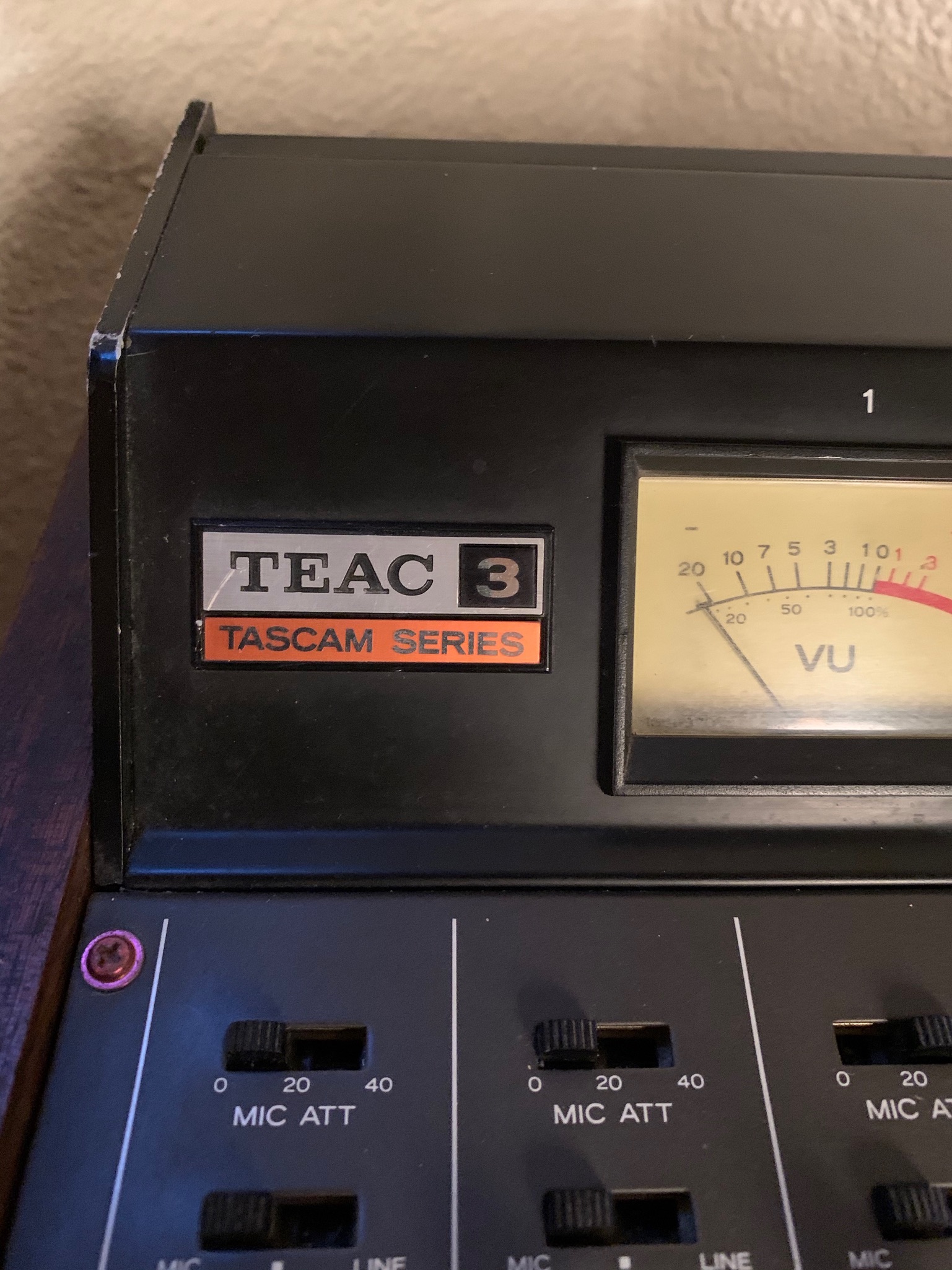Model 3 Teac Model 3 Audiofanzine