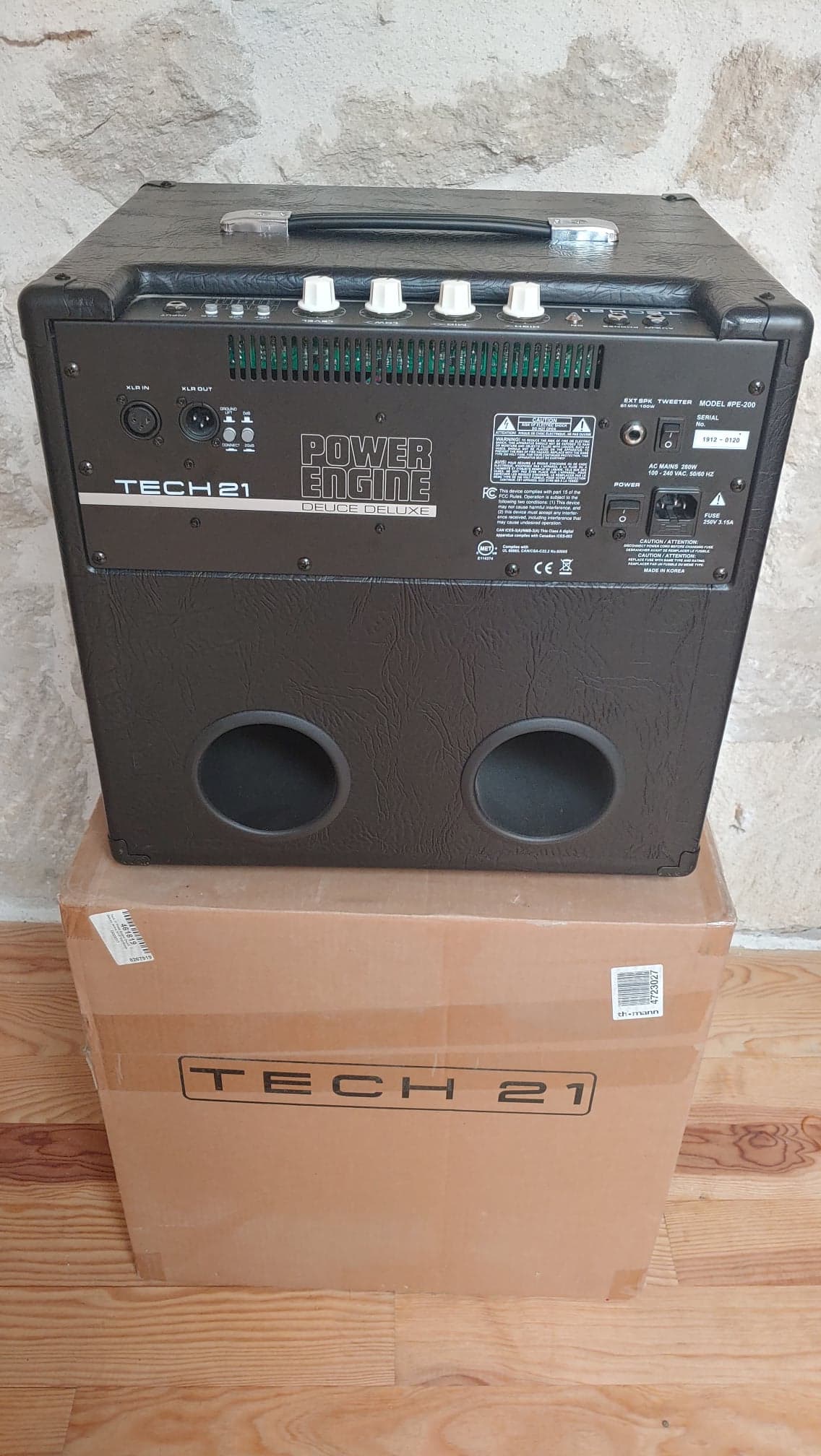 Power Engine Deuce Deluxe Tech 21 Power Engine Deuce Deluxe