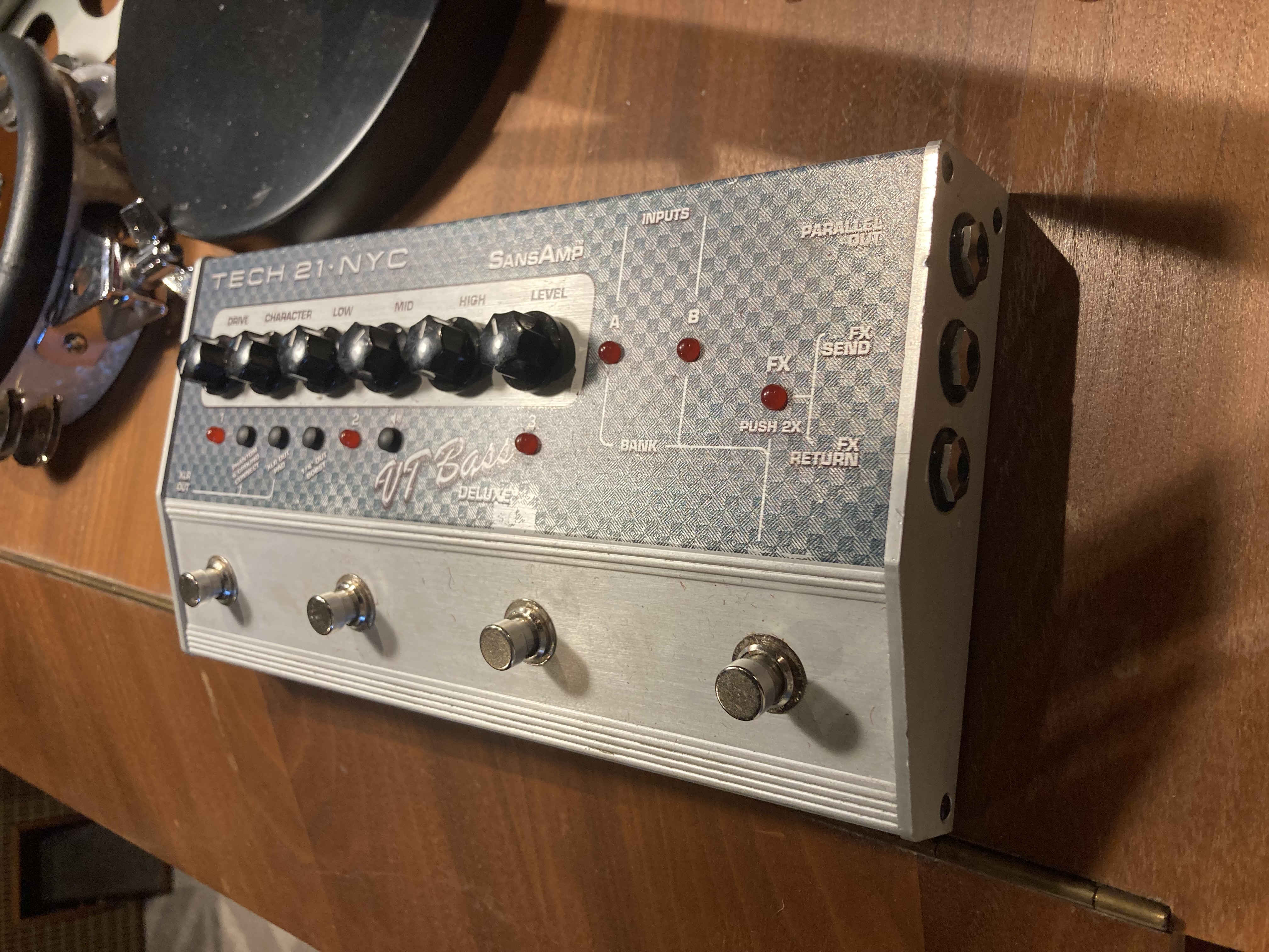 VT Bass Deluxe - Tech 21 VT Bass Deluxe - Audiofanzine