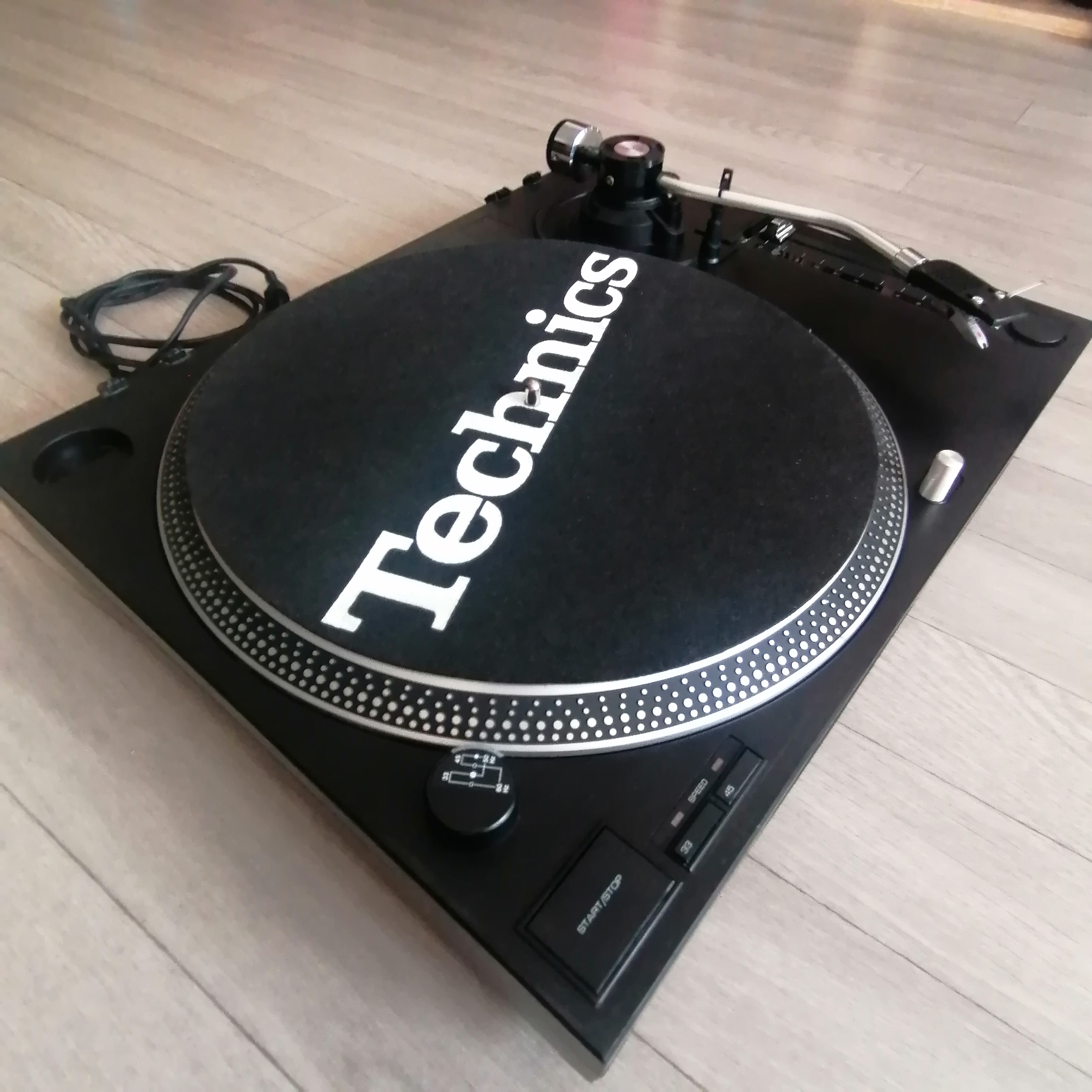 SL-1200 MK6 - Technics SL-1200 MK6 - Audiofanzine