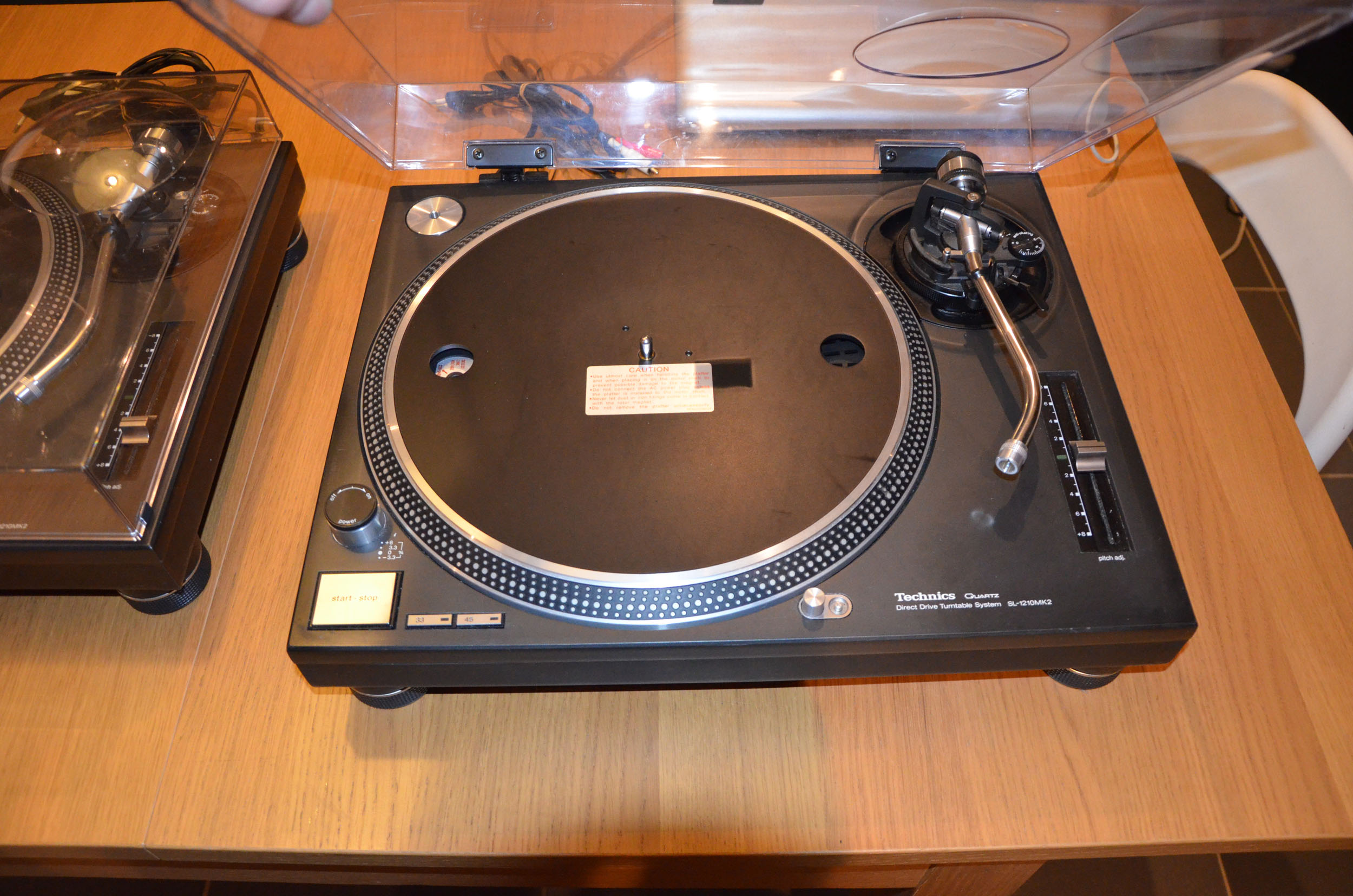 Photo Technics SL-1210 MK2 : Technics SL-1210 MK2 (21294) (#1016650 ...