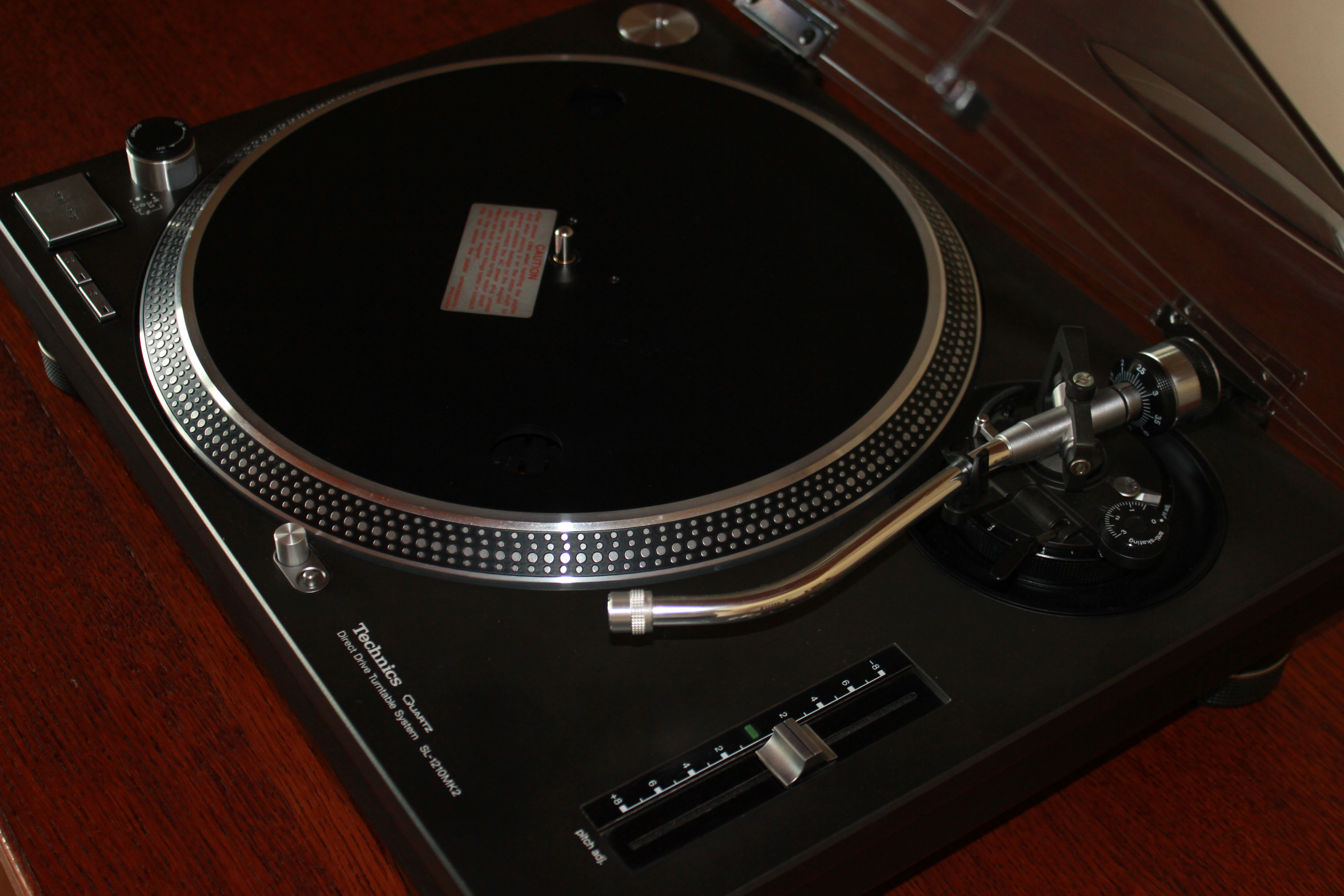 Technics SL1210 MK2 image (1983573) Audiofanzine