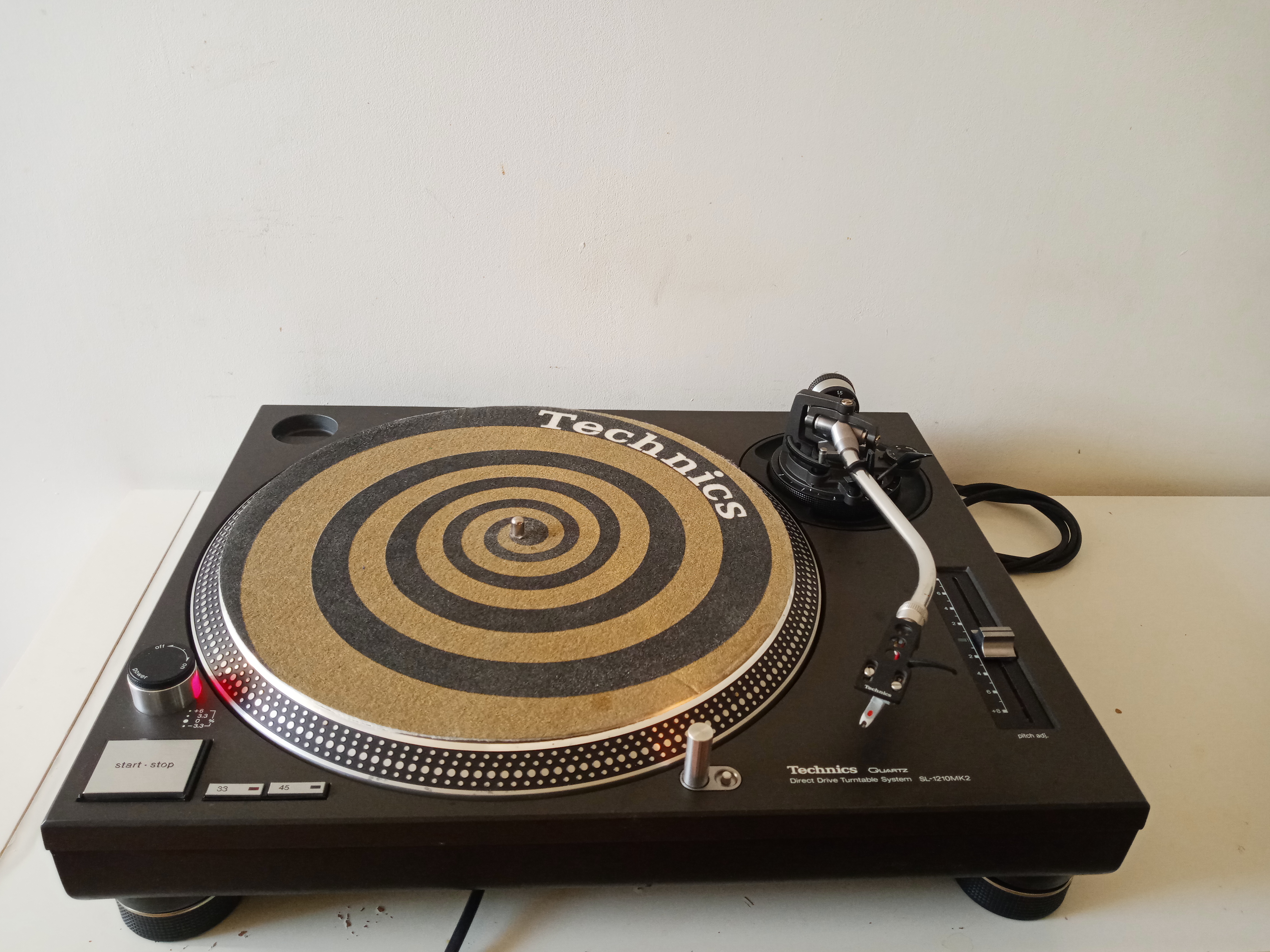 SL-1210 MK2 - Technics SL-1210 MK2 - Audiofanzine
