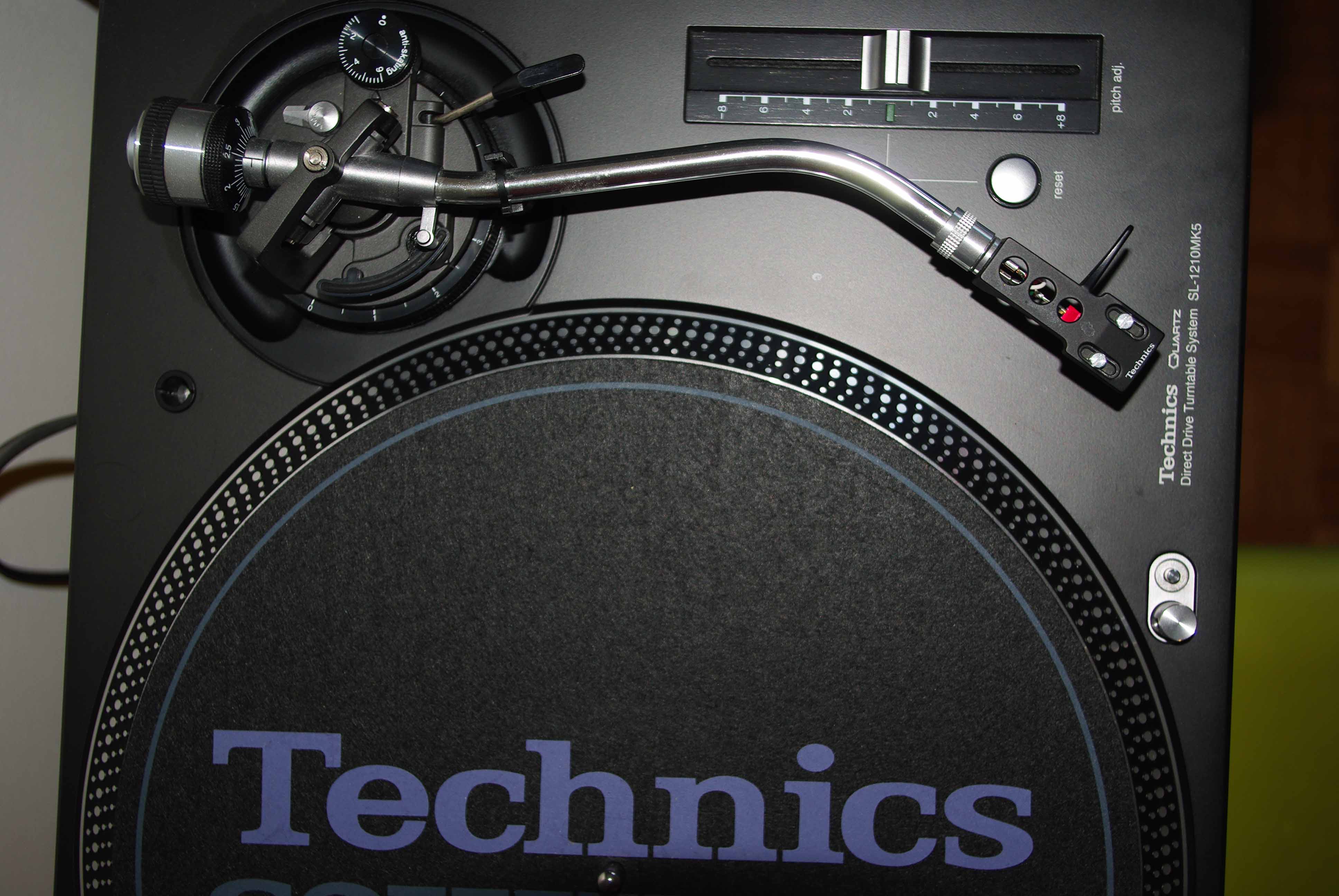 Technics SL1210 MK5 image (720214) Audiofanzine