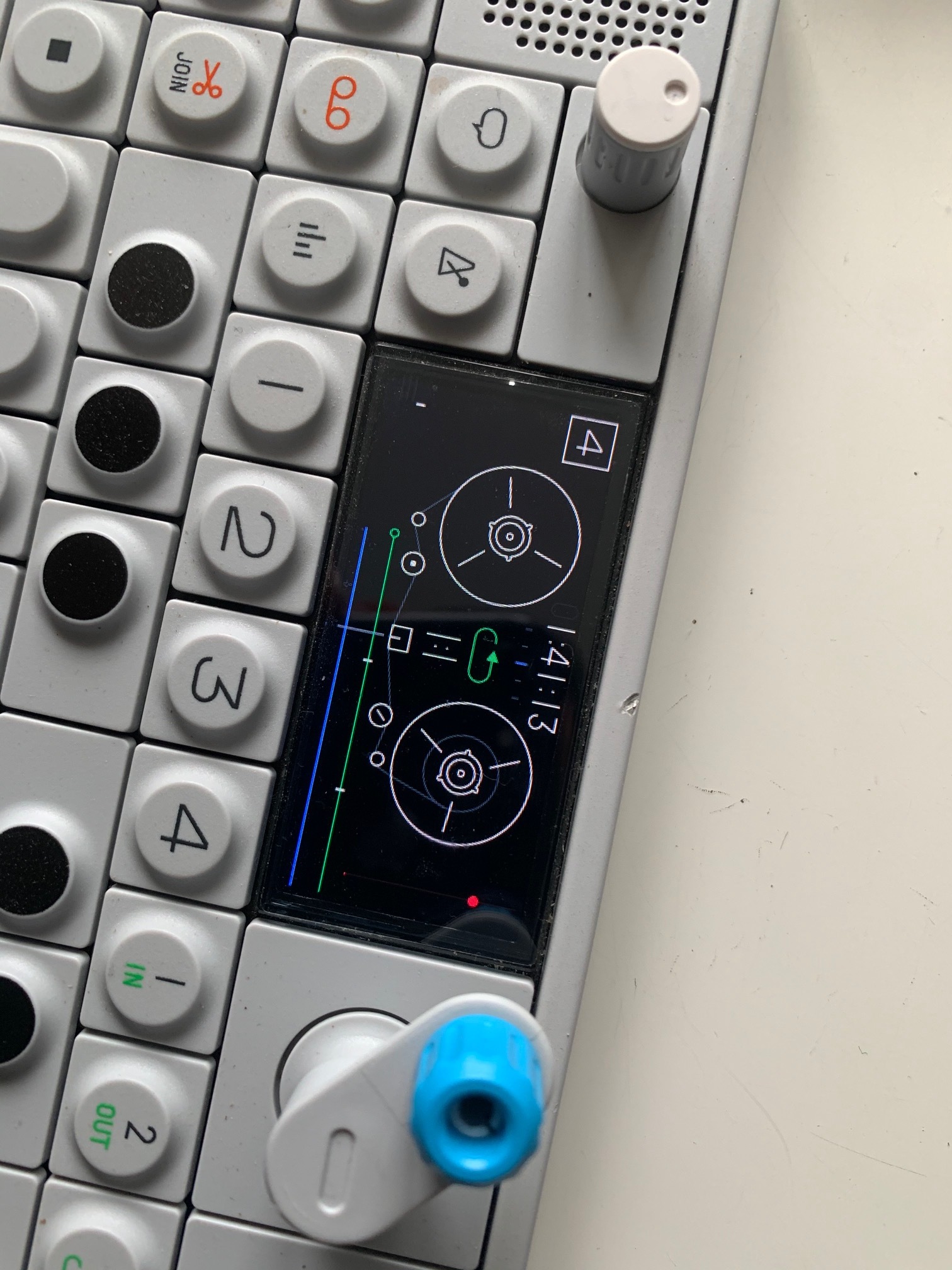 OP1 Teenage Engineering OP1 Audiofanzine