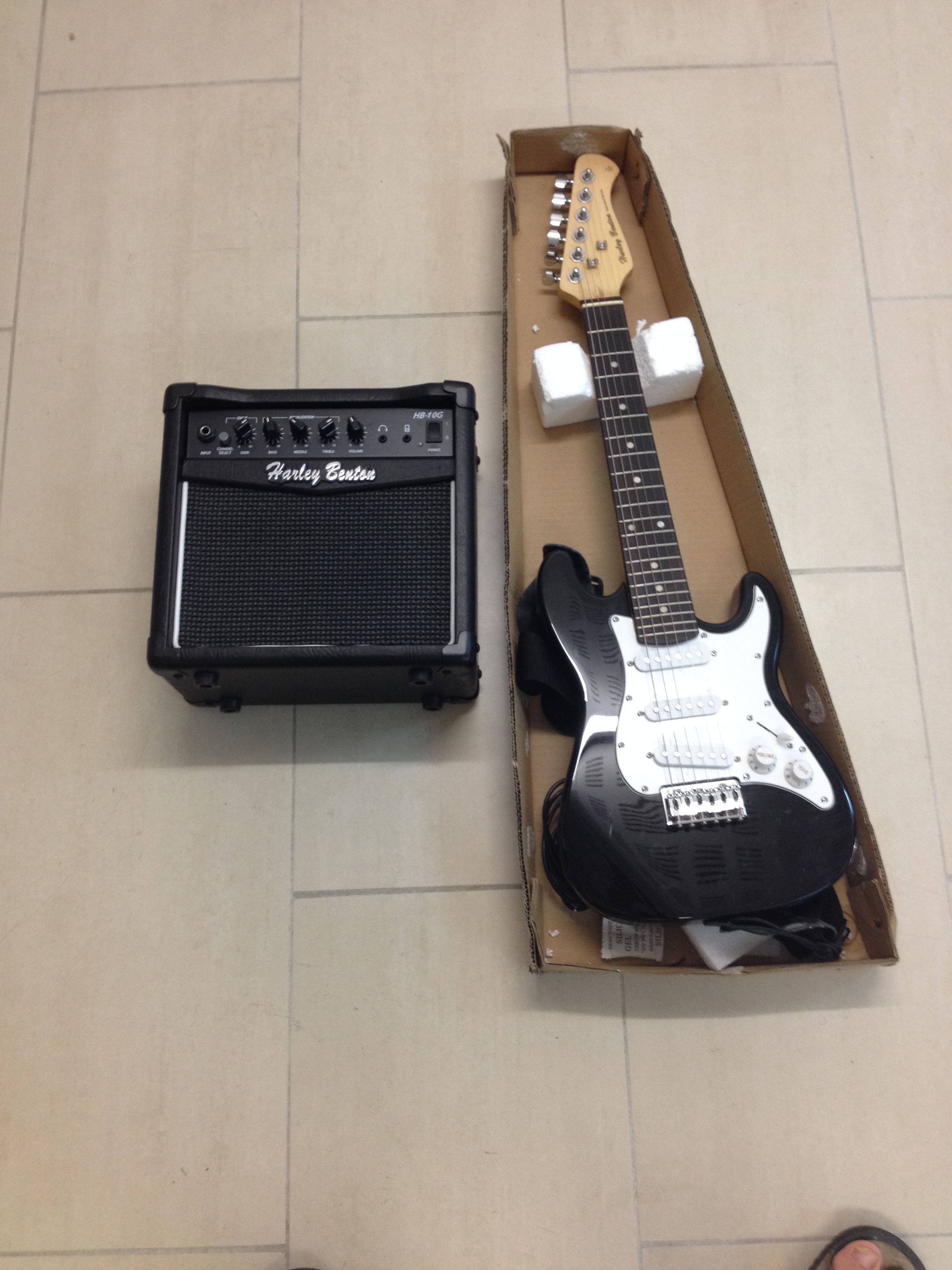 Pack Guitare Electrique Debutant Tenson - Audiofanzine