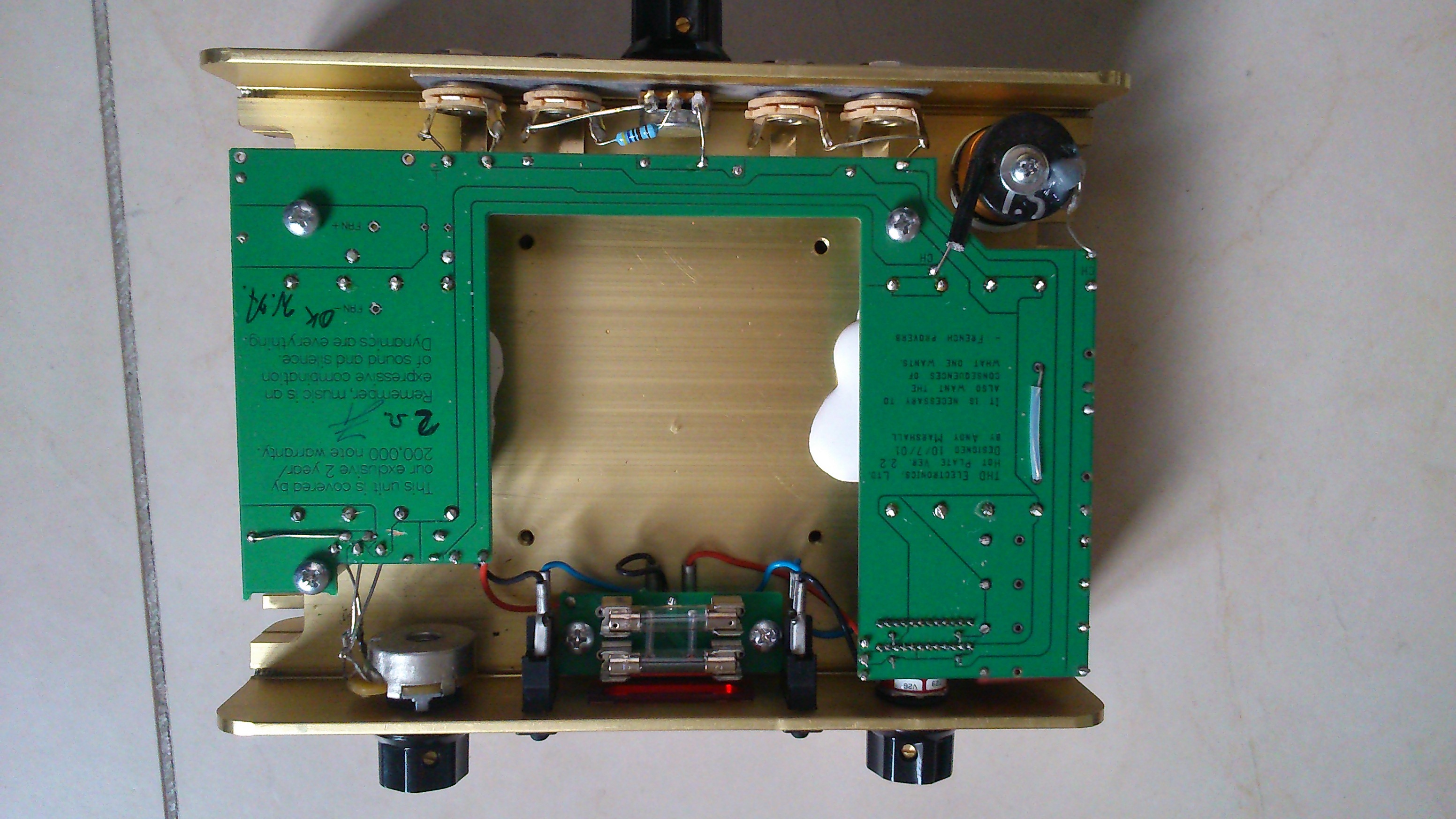 HOT PLATE 2 OHMS Thd Hot Plate 2 ohms Audiofanzine