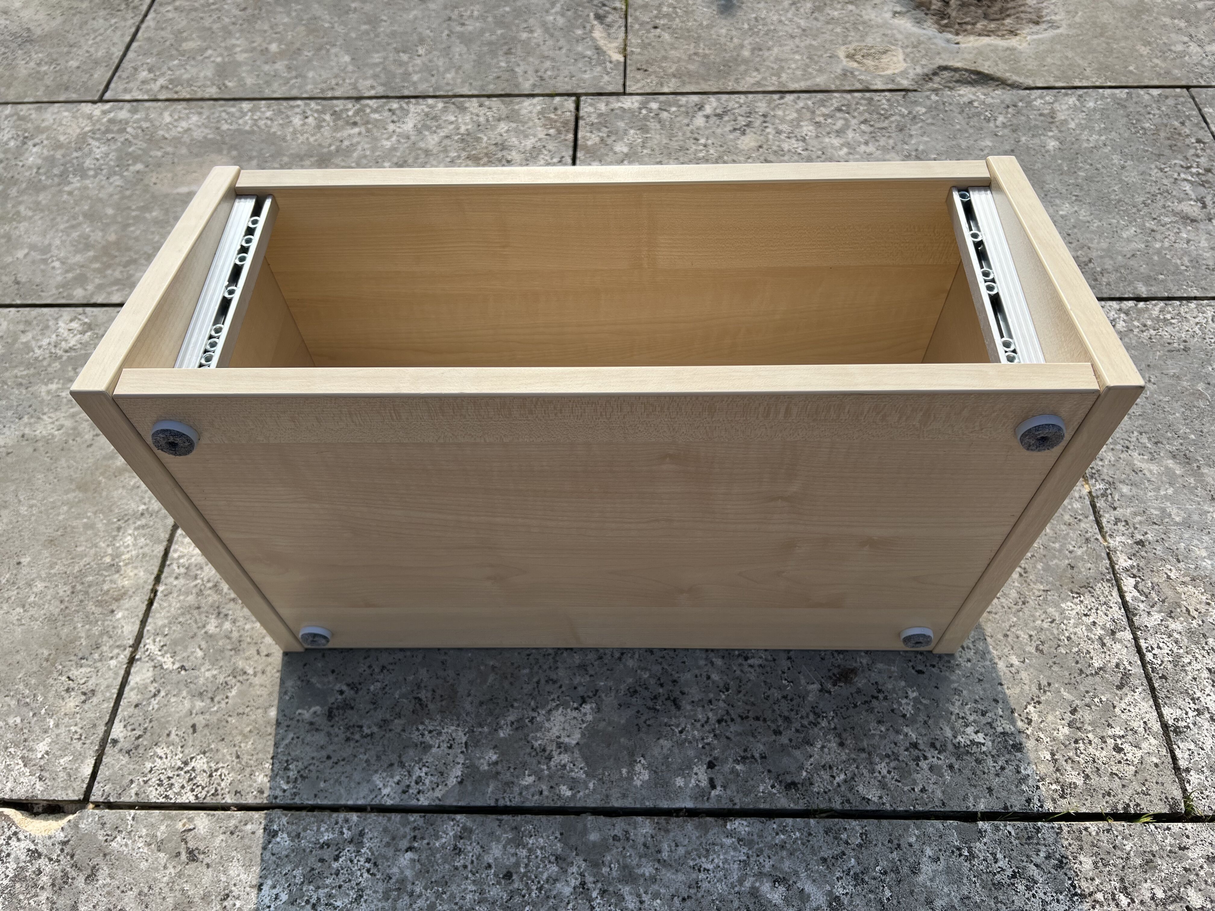 Studio Desktop Rack 4U Thon Studio Desktop Rack 4U Audiofanzine