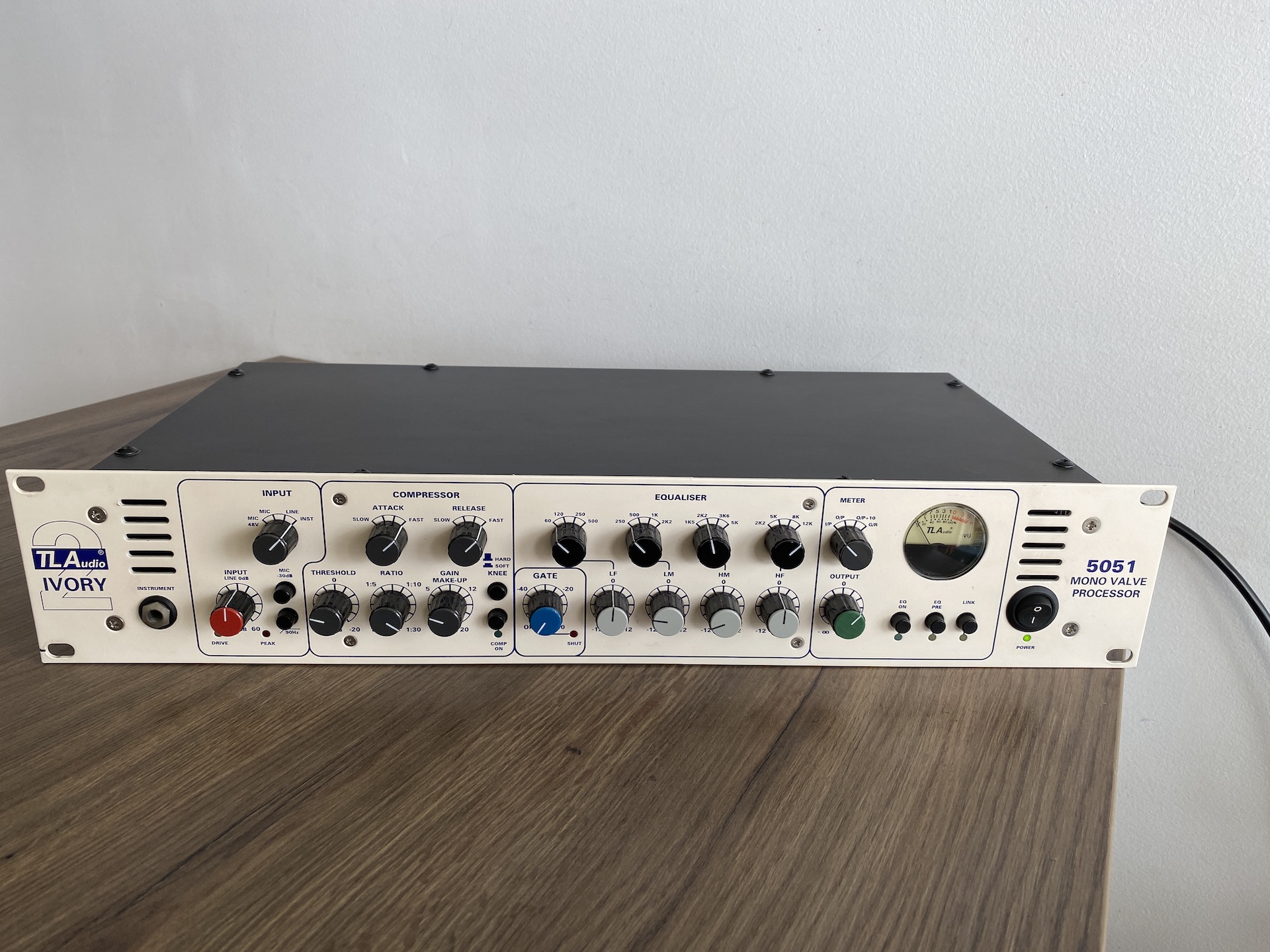 5051 Mono Tube Voice Processor TL Audio - Audiofanzine