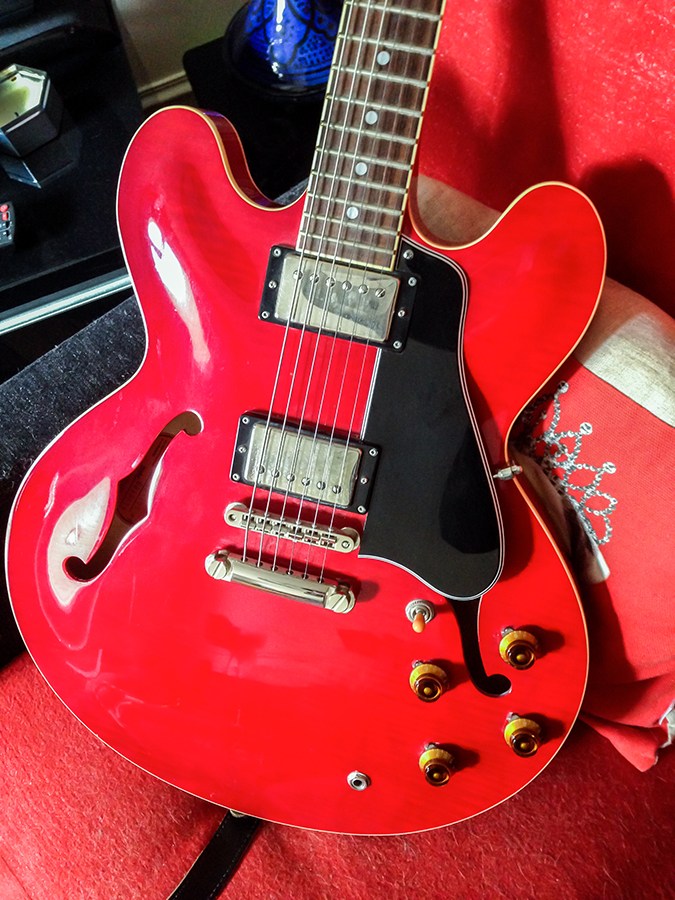 Photo Tokai ES130 Tokai Guitars ES130 (897936) Audiofanzine