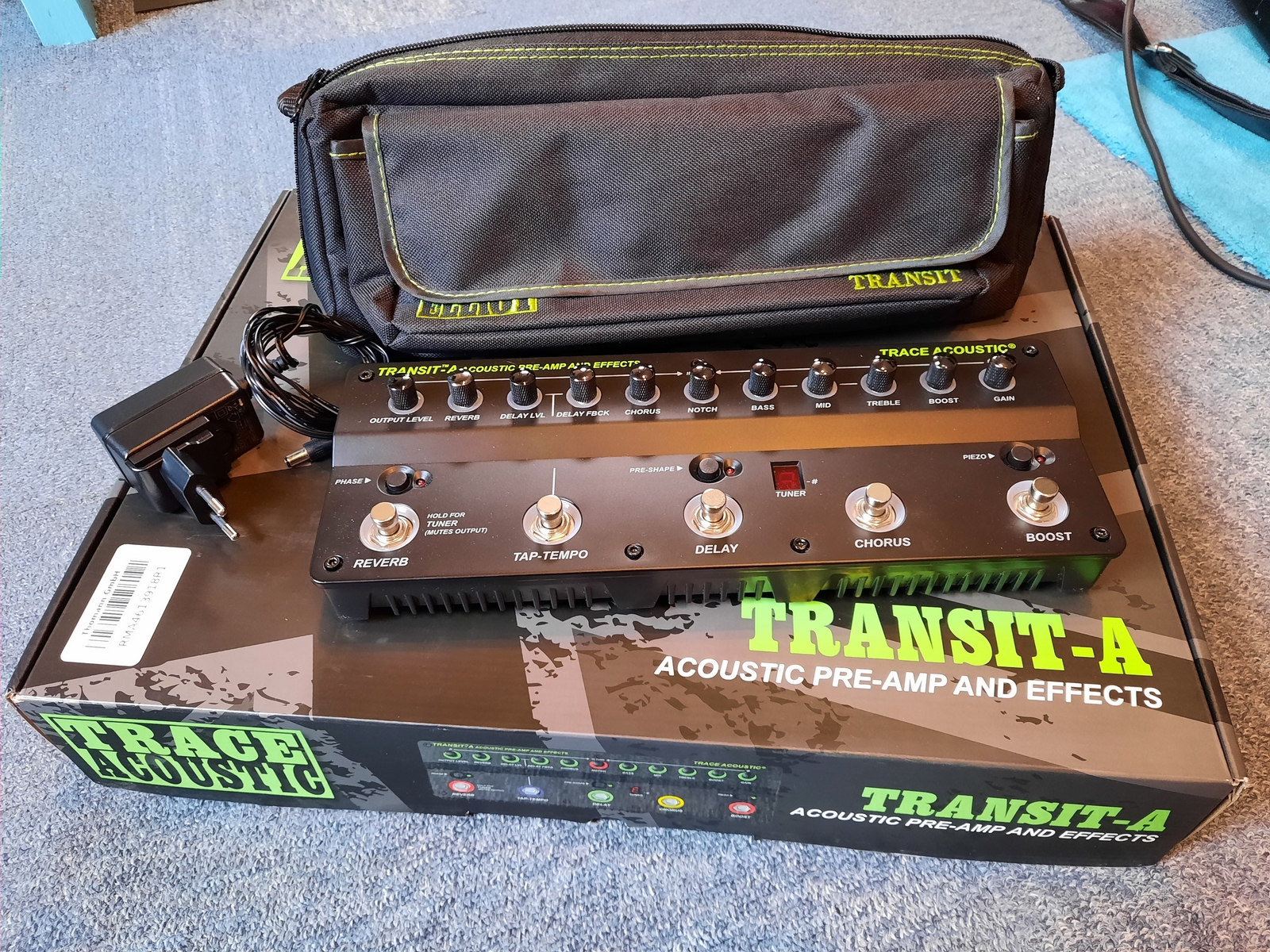 Transit A Acoustic Preamp & Effects Trace Elliot Audiofanzine