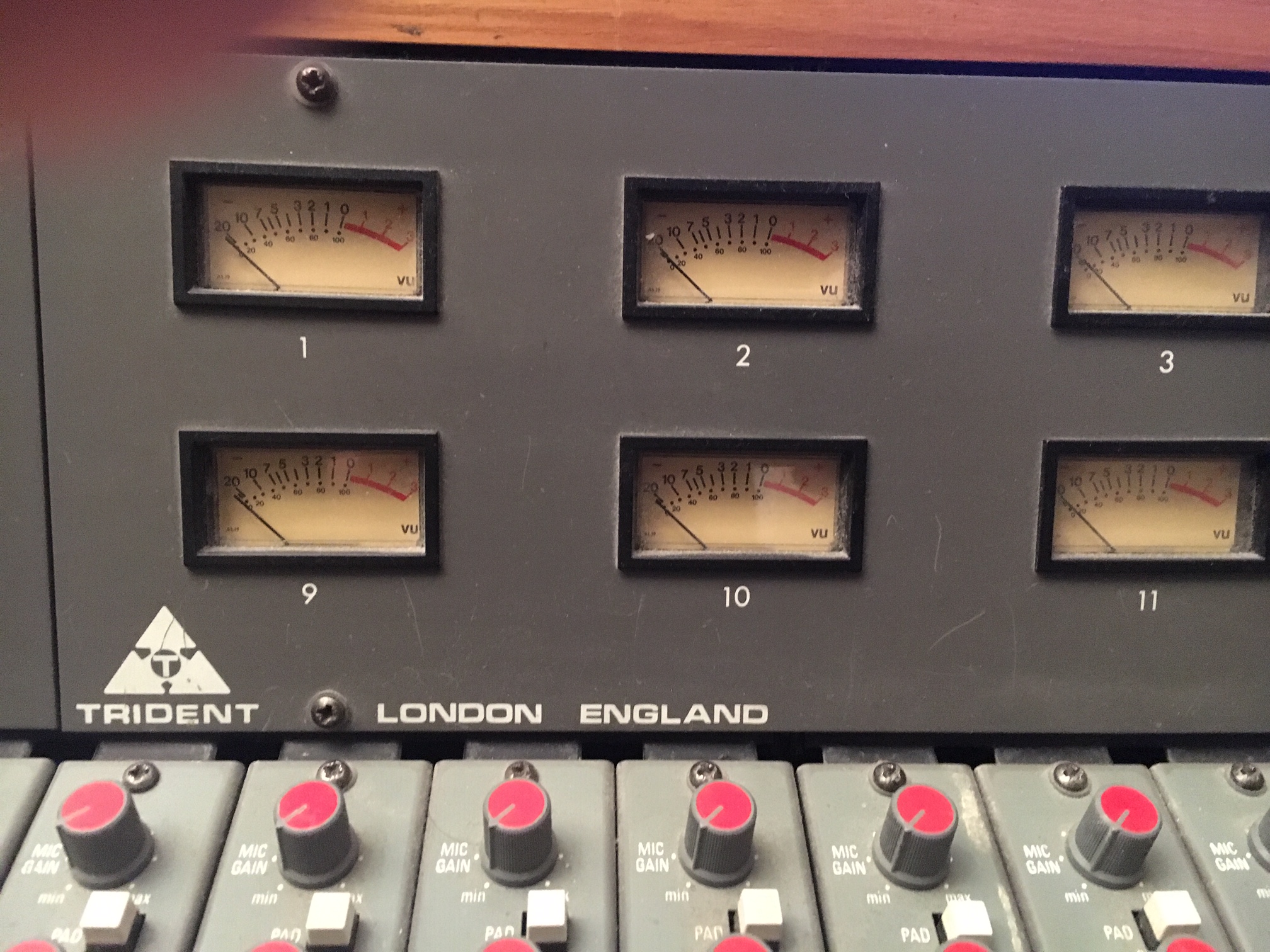 Series 65 - Trident Series 65 - Audiofanzine