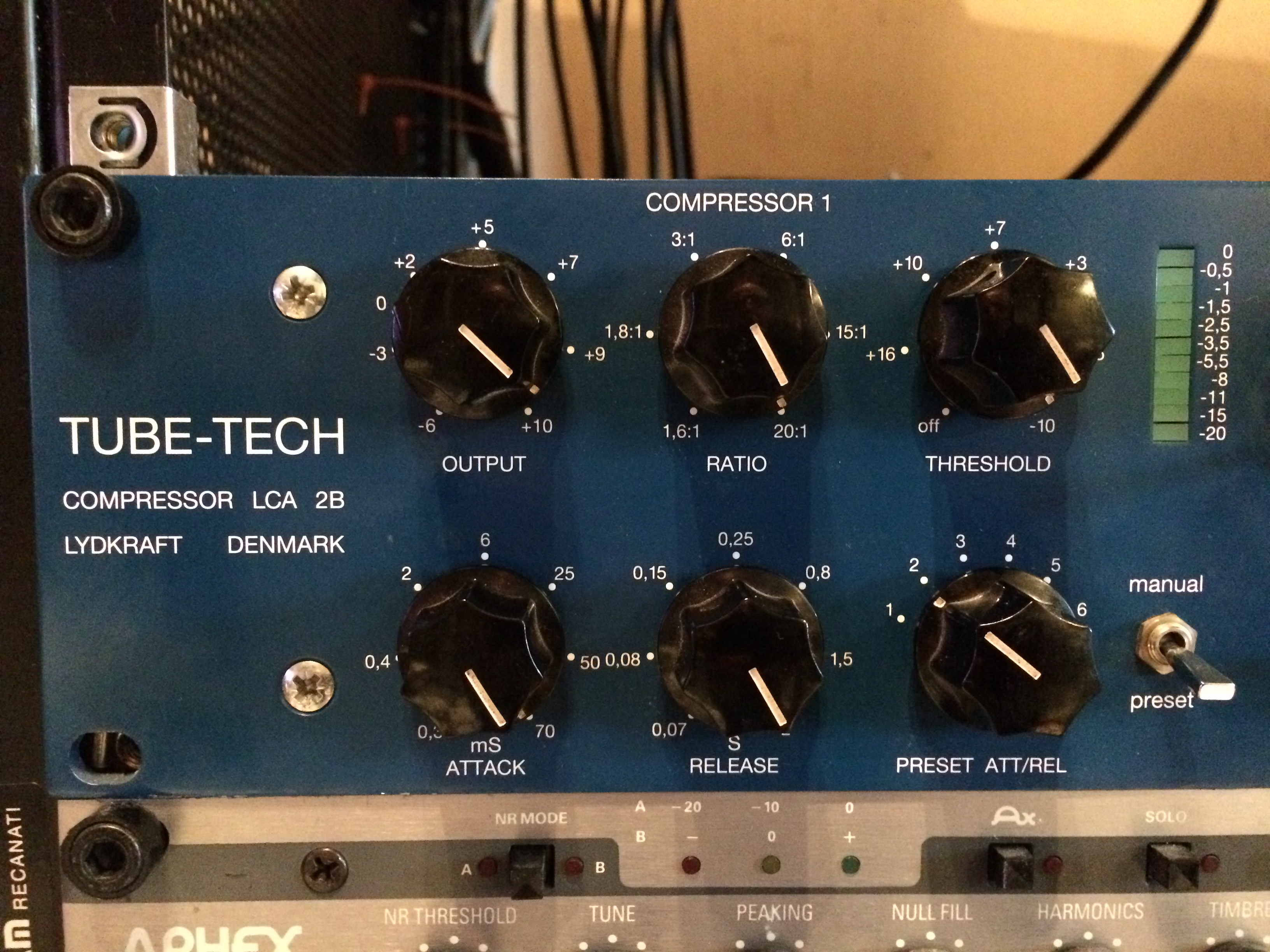 Photo TubeTech LCA2B TubeTech LCA2B (18022) (1546531) Audiofanzine