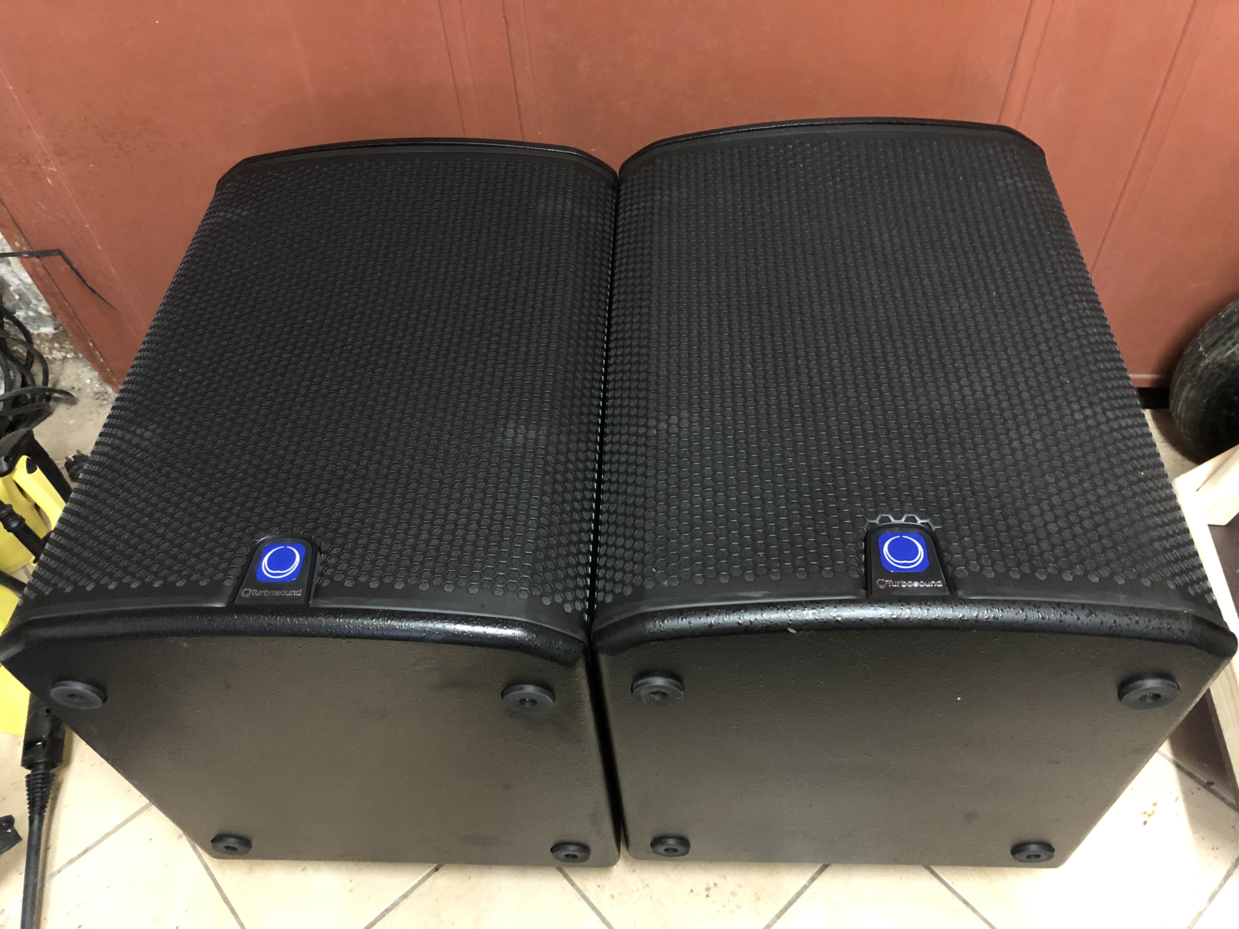 iQ15B Turbosound iQ15B Audiofanzine