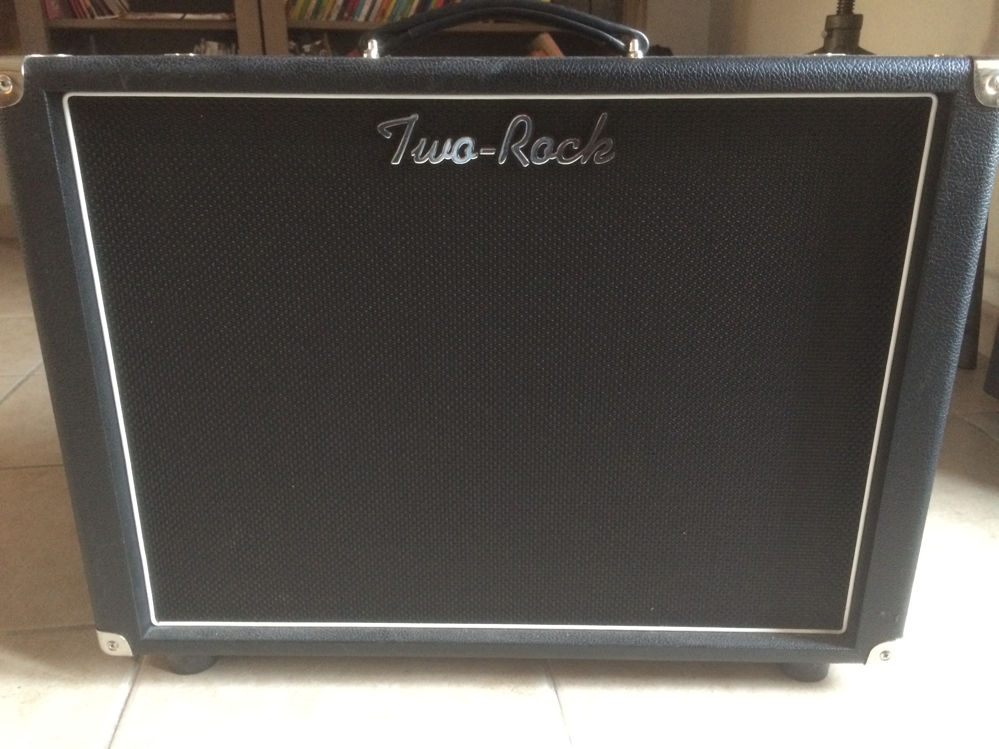 Two-Rock 1x12 Cabinet image (#1011552) - Audiofanzine