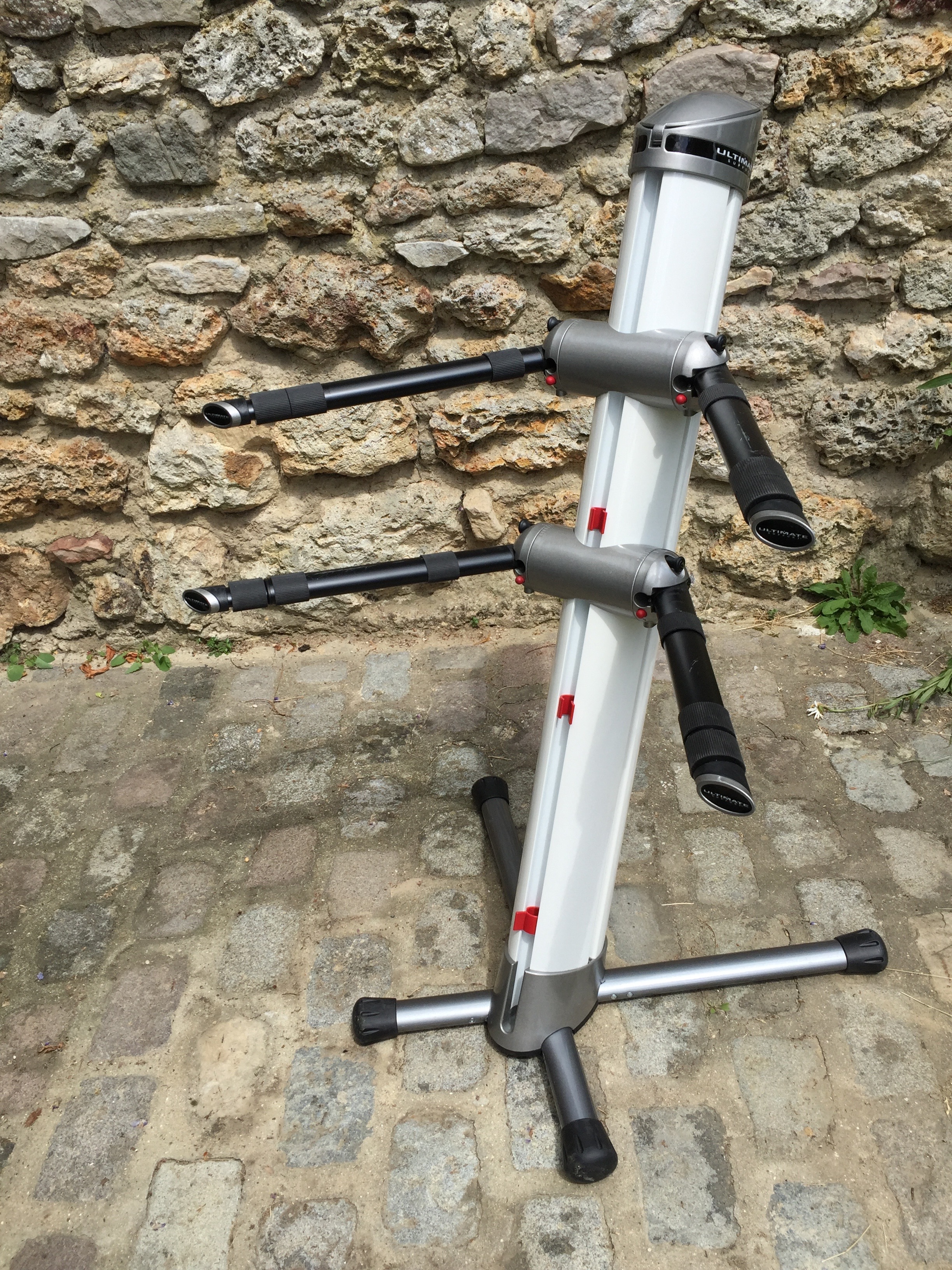 Ultimate Support APEX AX90 White image (1492404) Audiofanzine