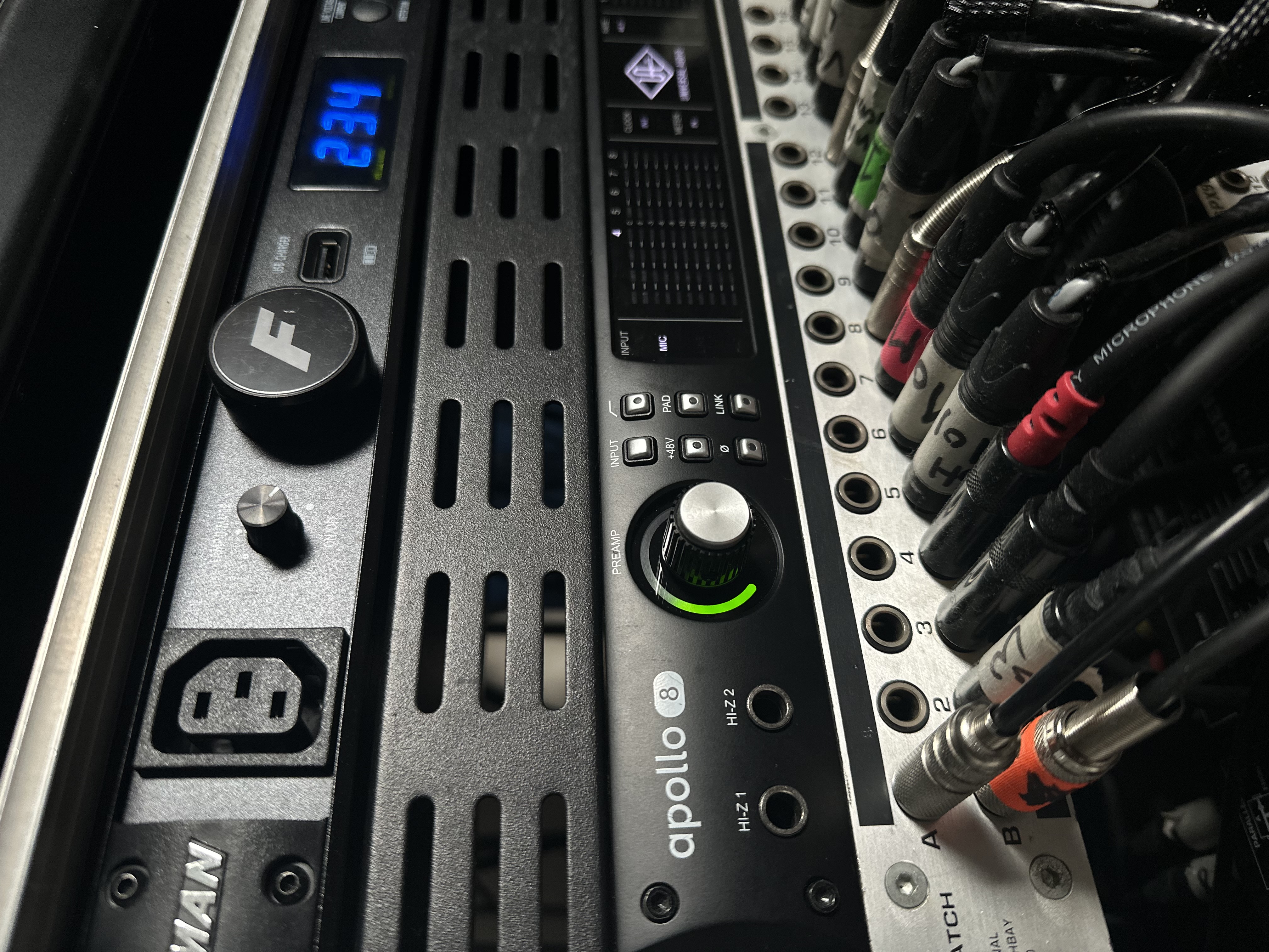 Apollo 8 Duo - Universal Audio Apollo 8 Duo - Audiofanzine Apollo 8 Duo - Universal Audio Apollo 8 Duo - Audiofanzine