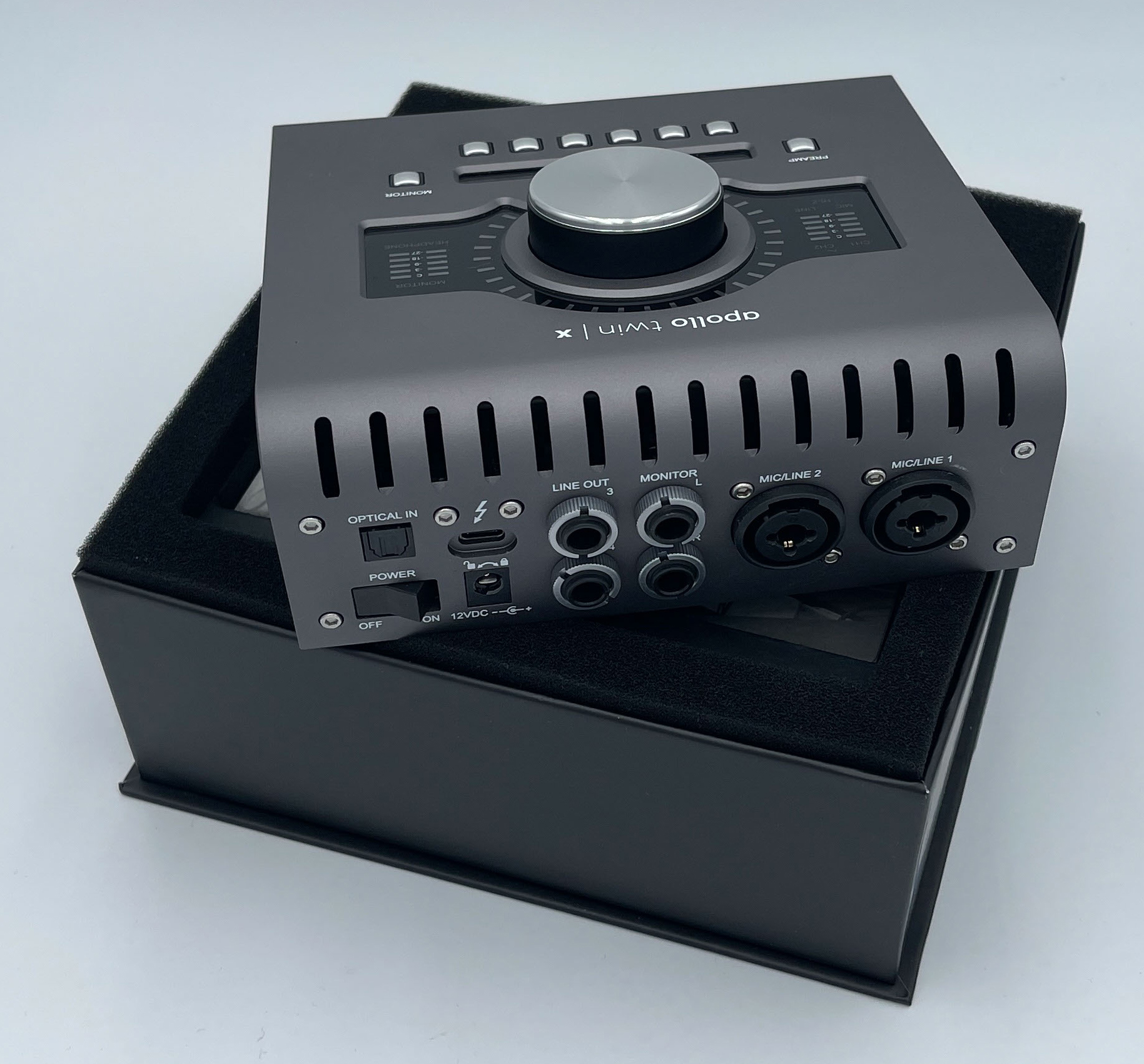 Apollo Twin X Quad Universal Audio Apollo Twin X Quad Audiofanzine